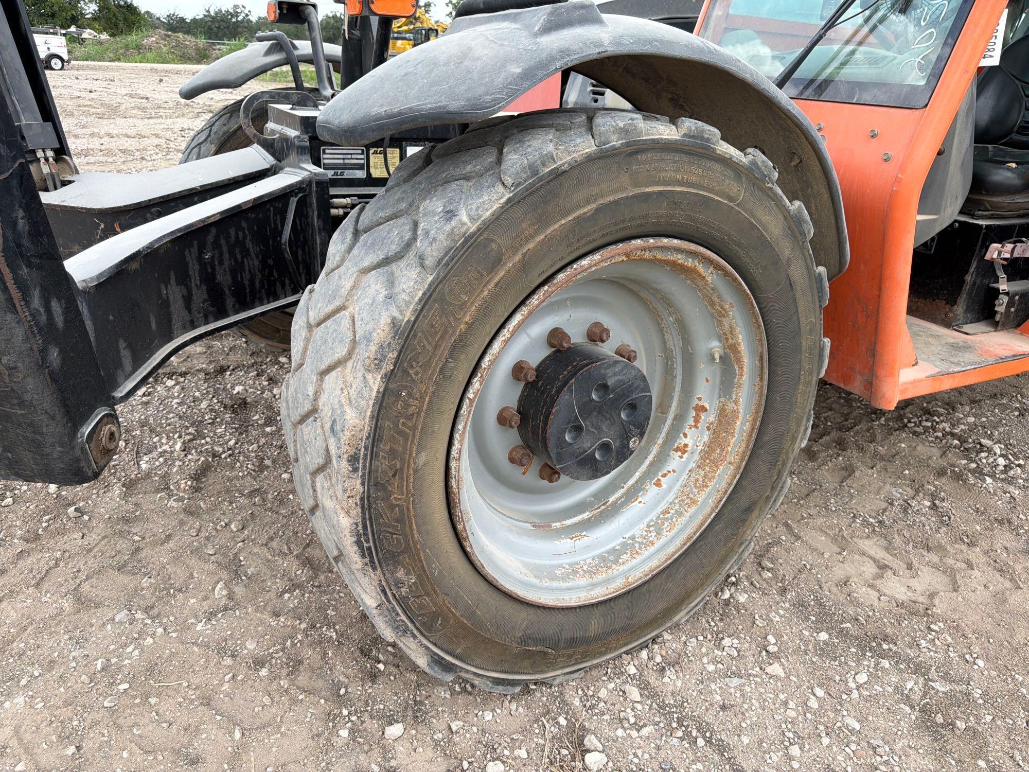 2014 JLG G12-55A
