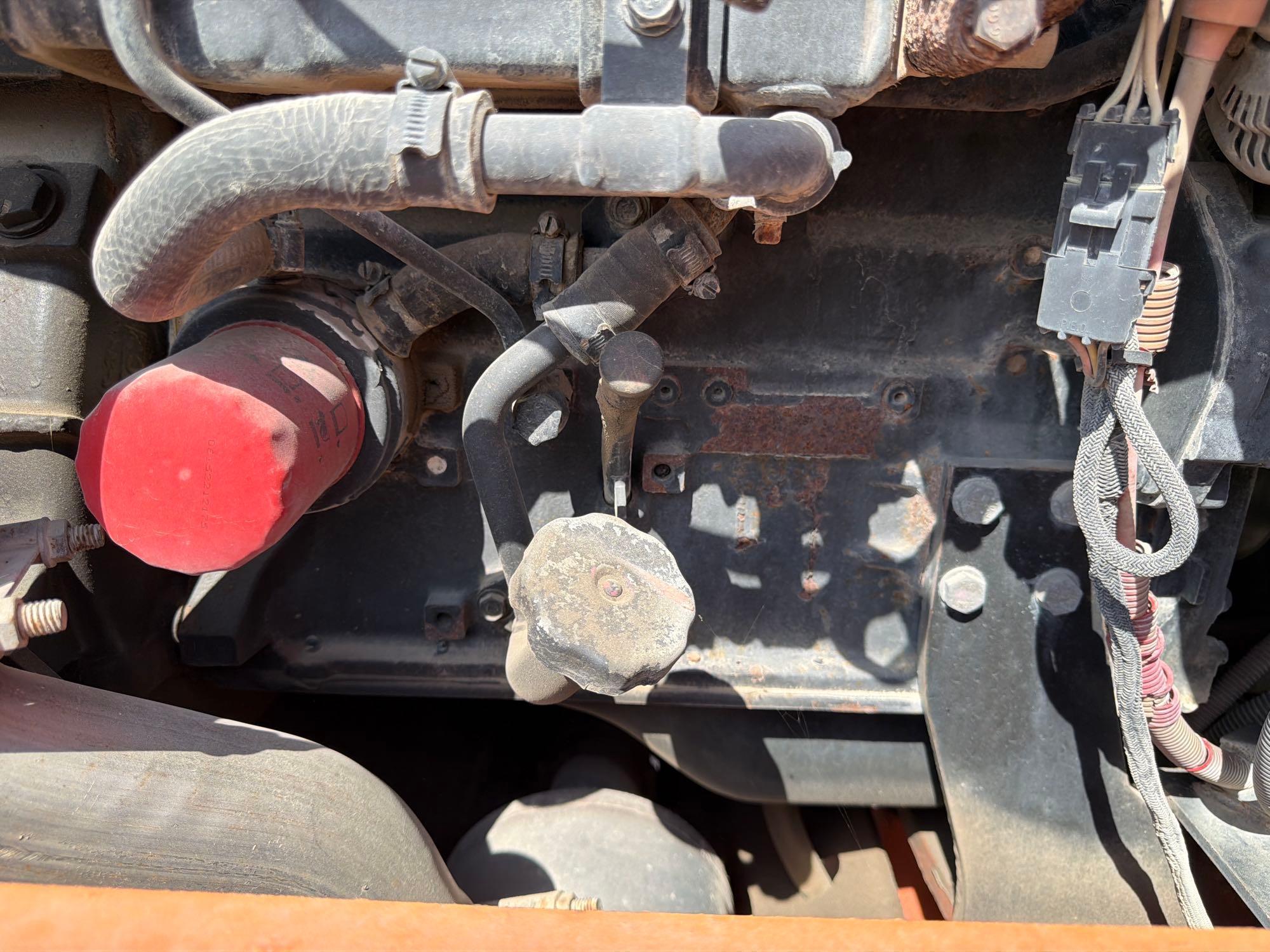 2012 JLG 10054