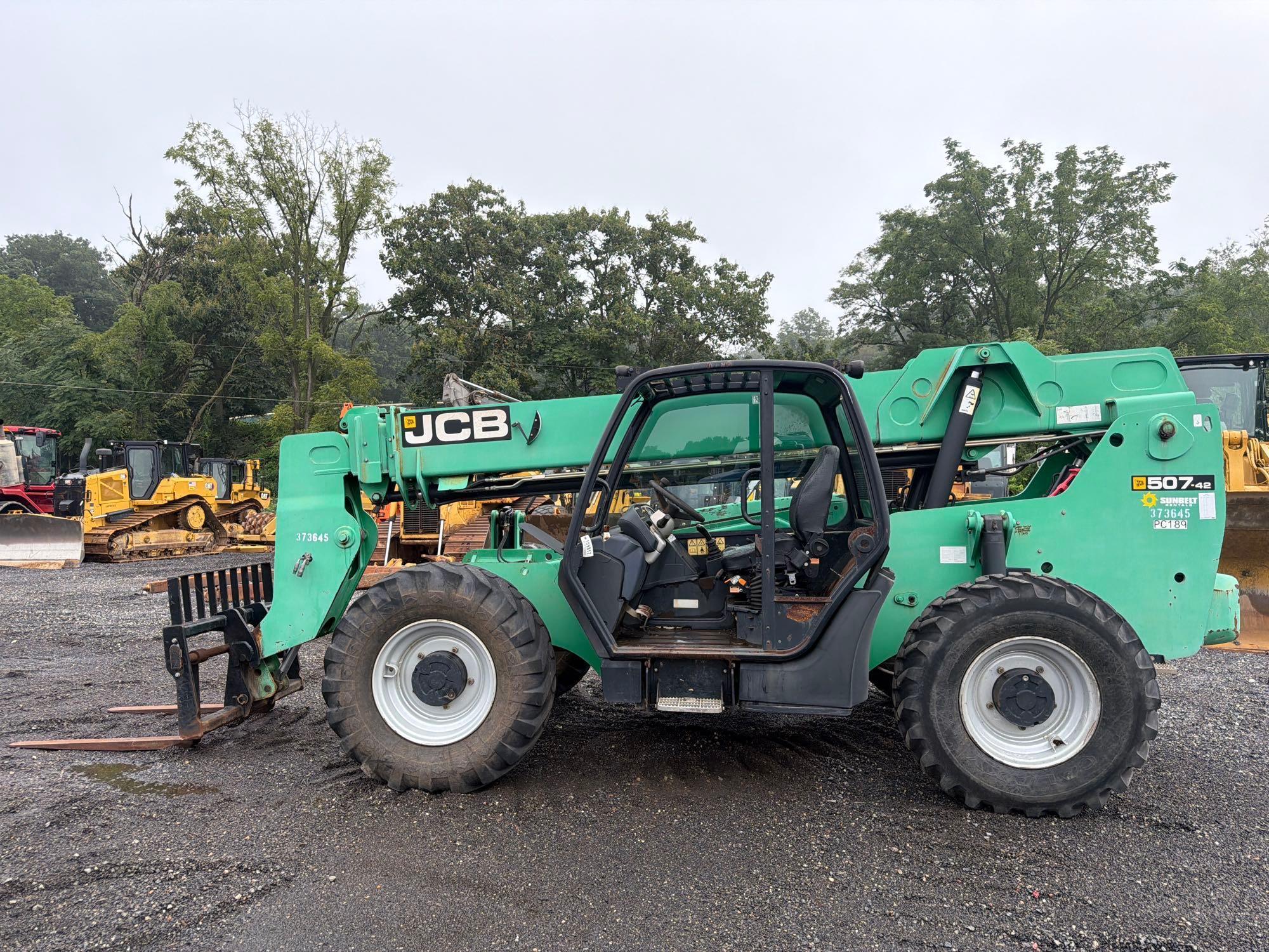 2011 JCB 507