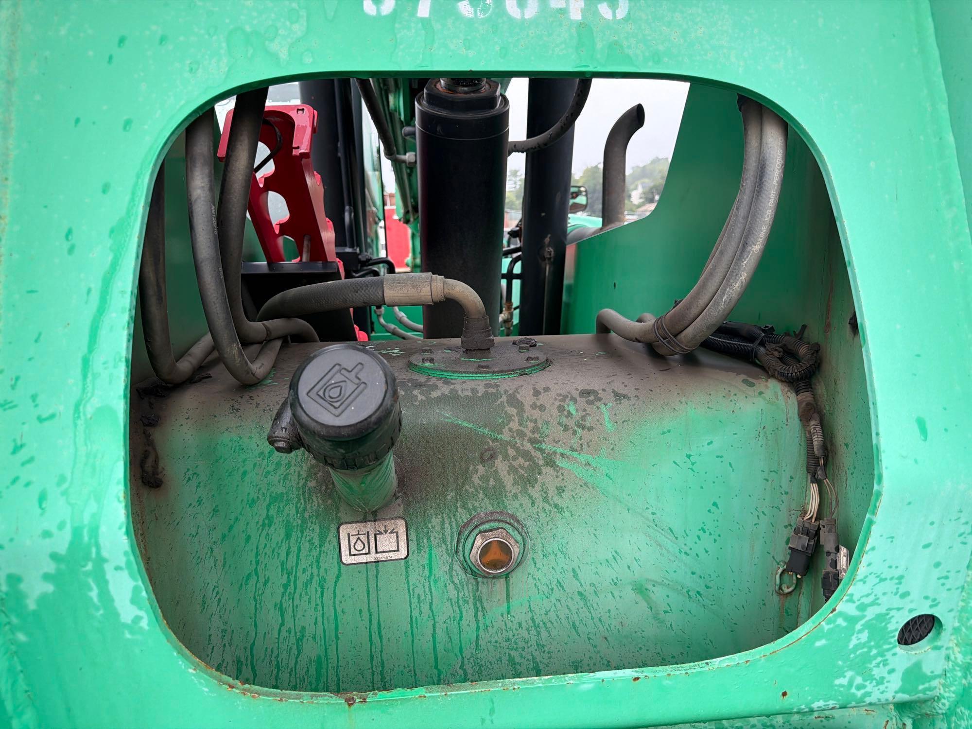 2011 JCB 507