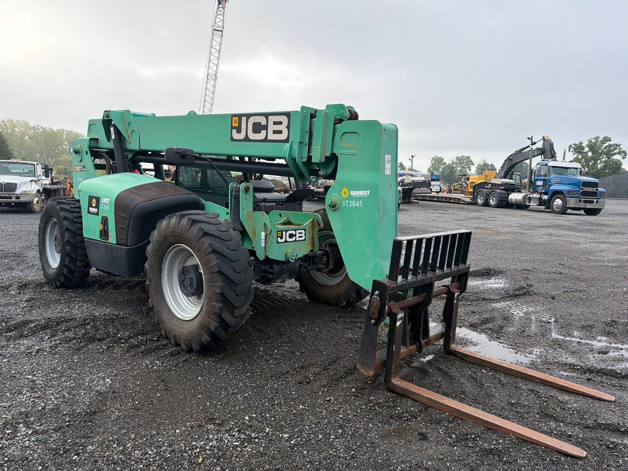 2011 JCB 507