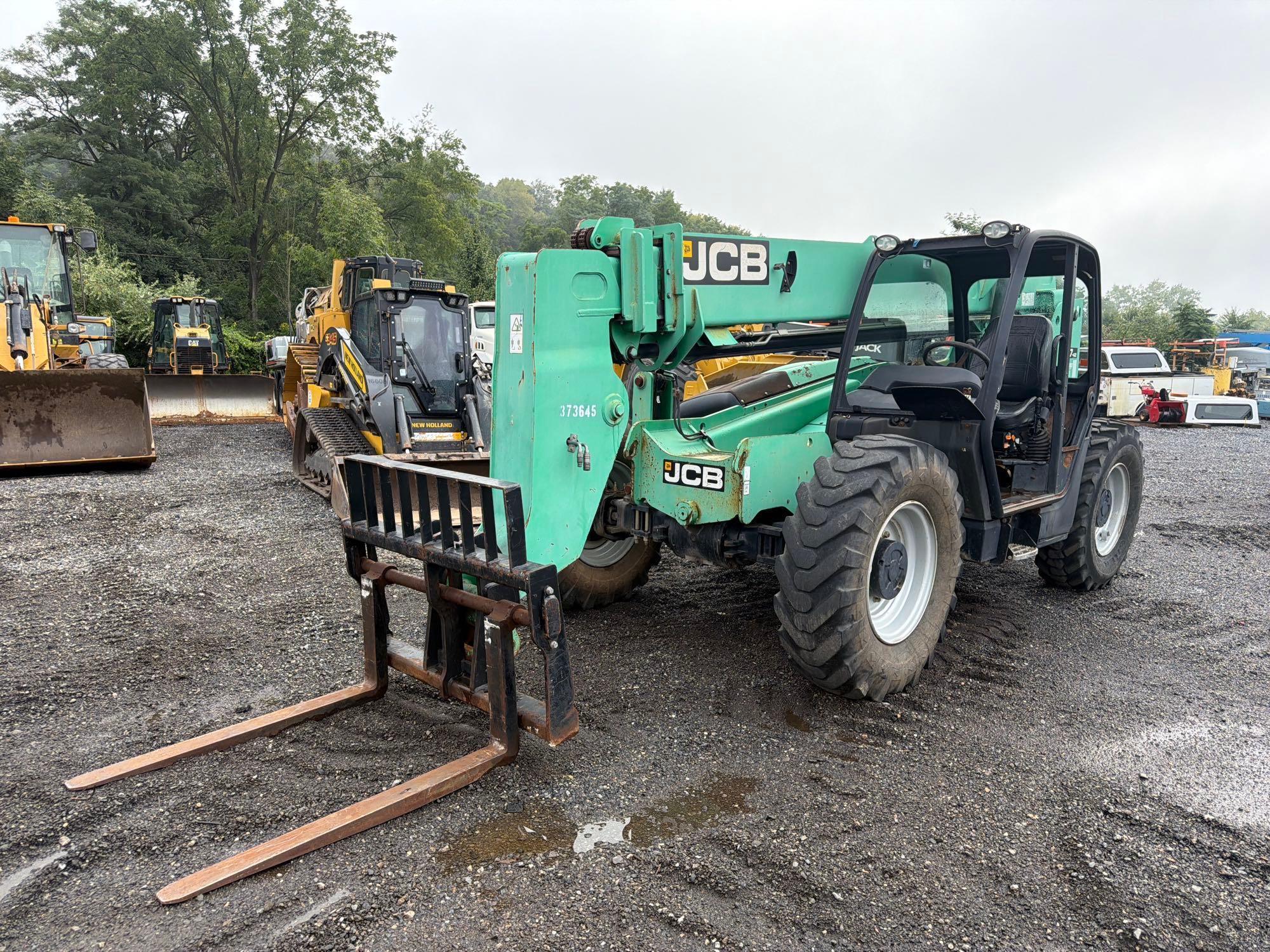 2011 JCB 507