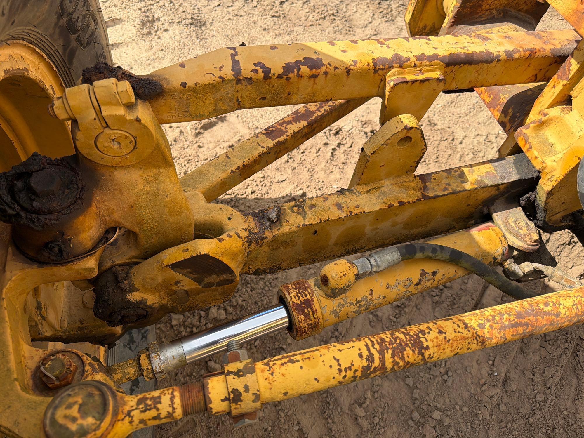 1981 Caterpillar 120G