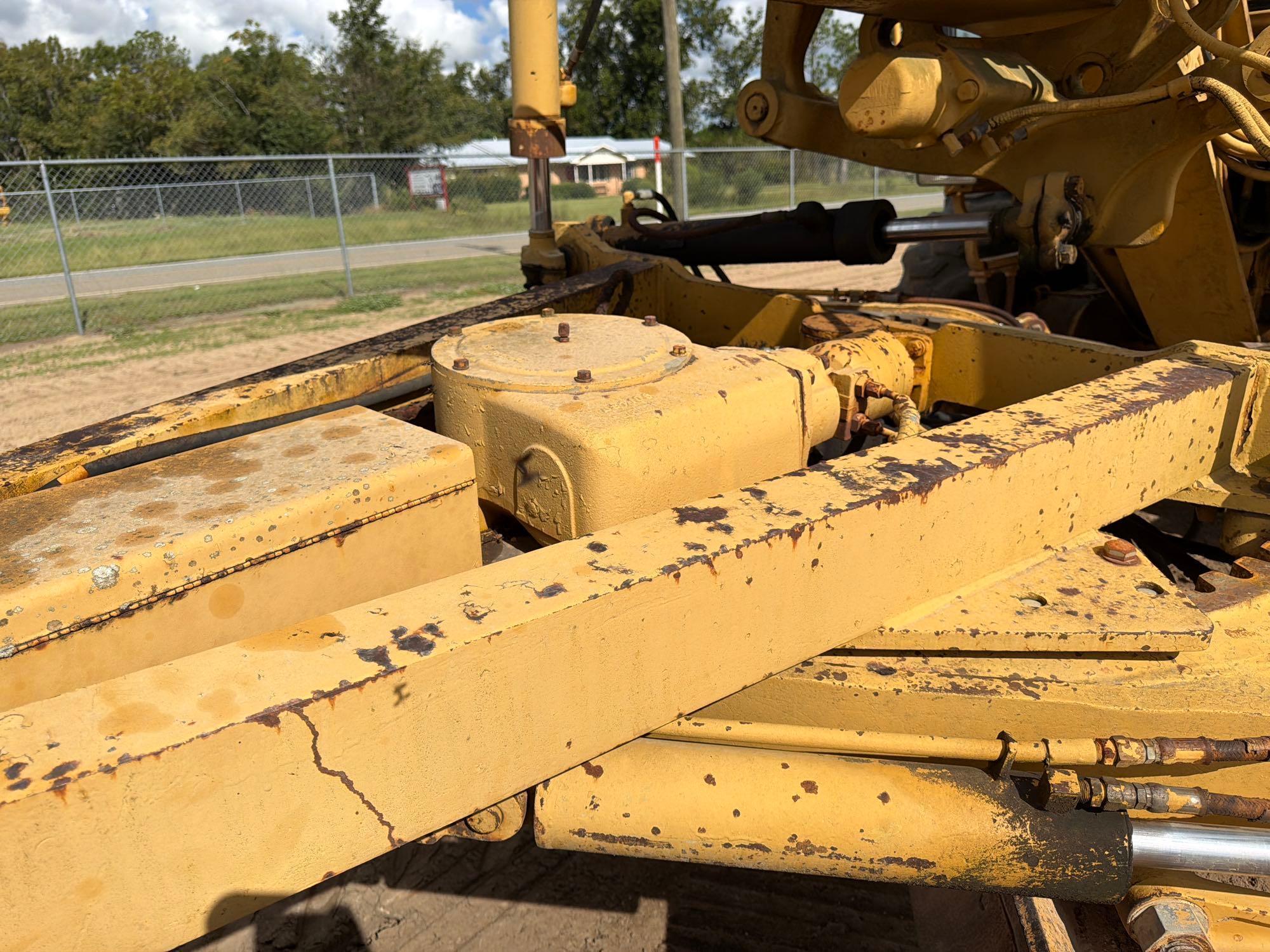 1981 Caterpillar 120G