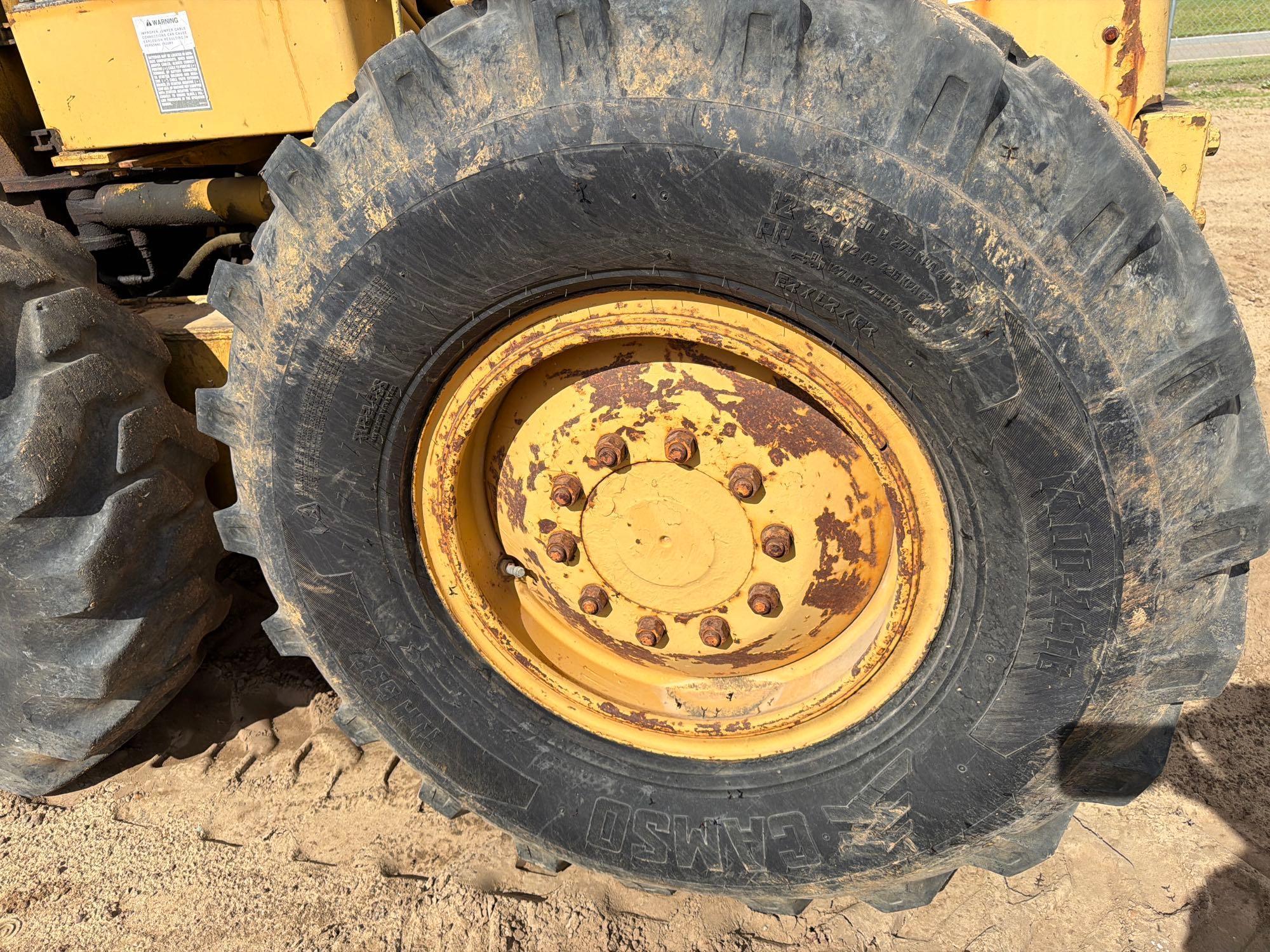 1981 Caterpillar 120G