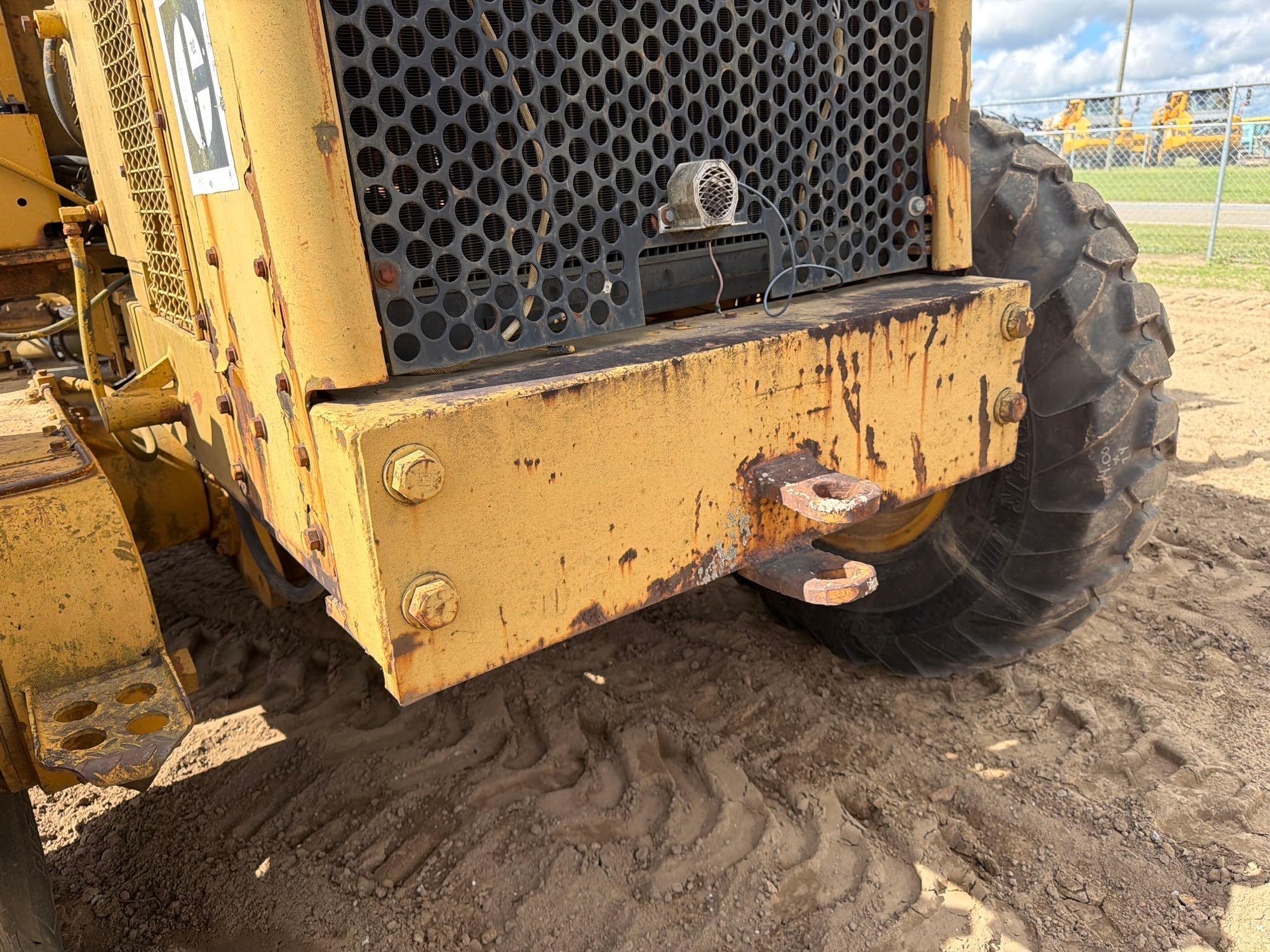 1981 Caterpillar 120G