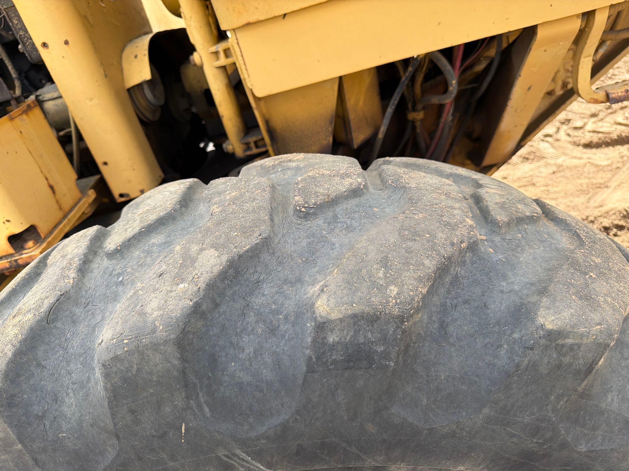 1981 Caterpillar 120G