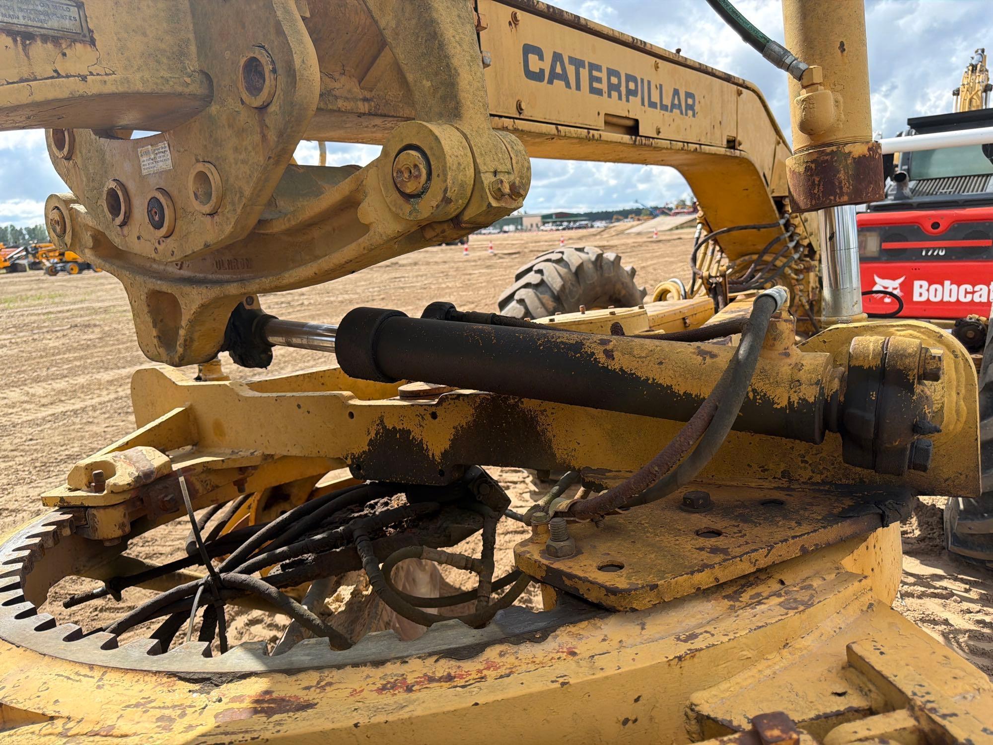 1981 Caterpillar 120G