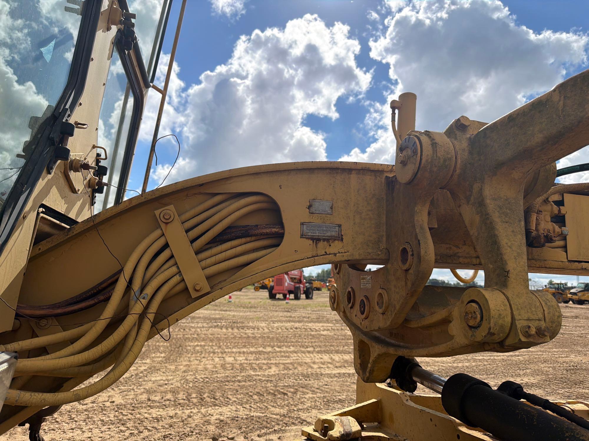 1981 Caterpillar 120G