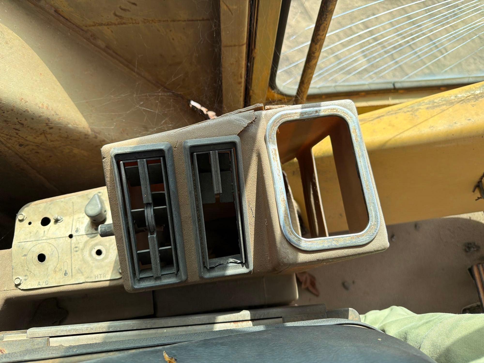 1981 Caterpillar 120G
