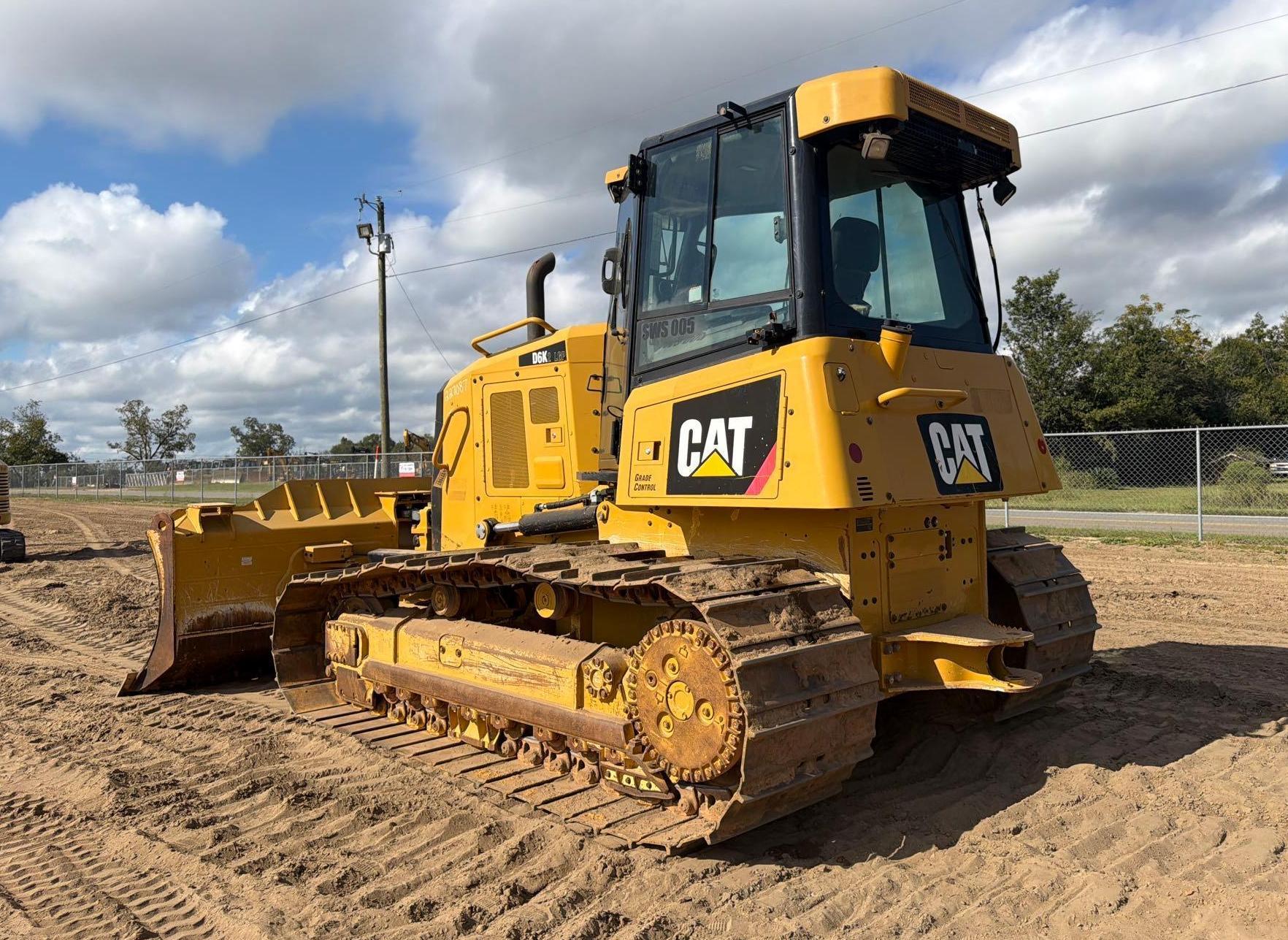 Caterpillar D6K