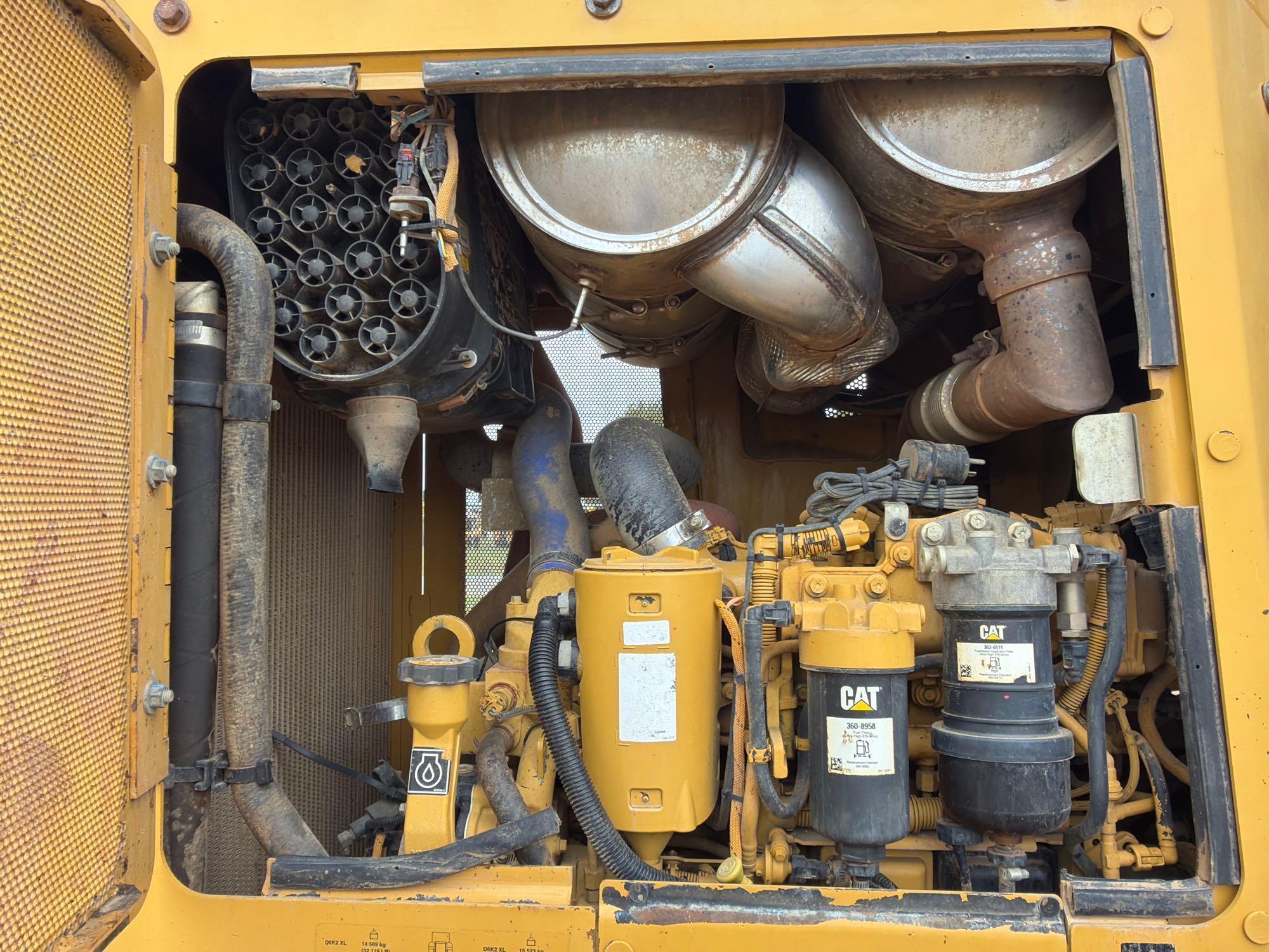 2016 John Deere D6K2
