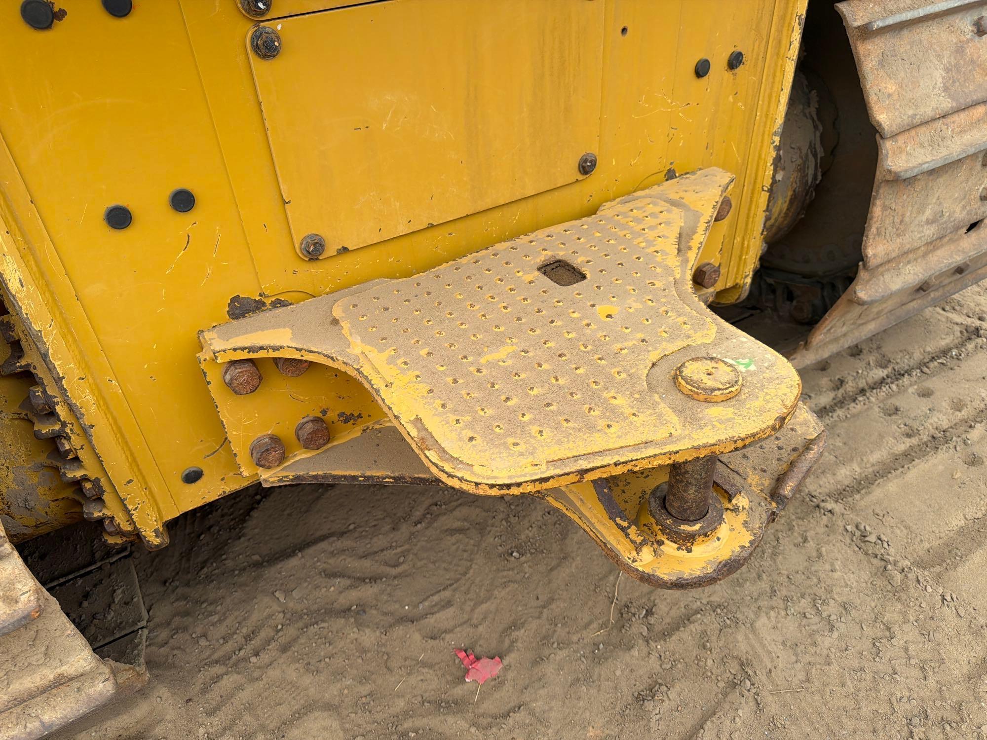 2016 John Deere D6K2