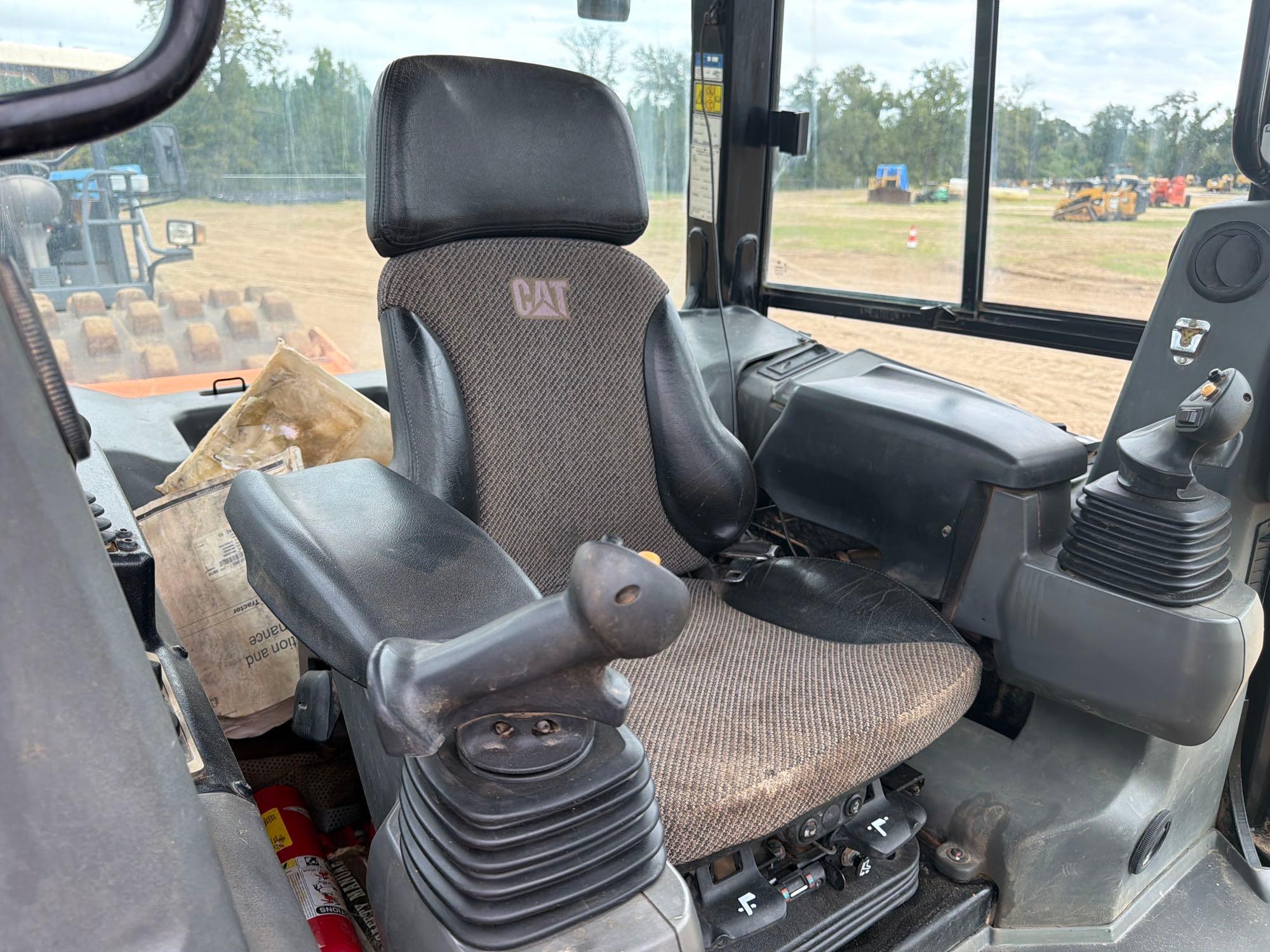 2016 John Deere D6K2