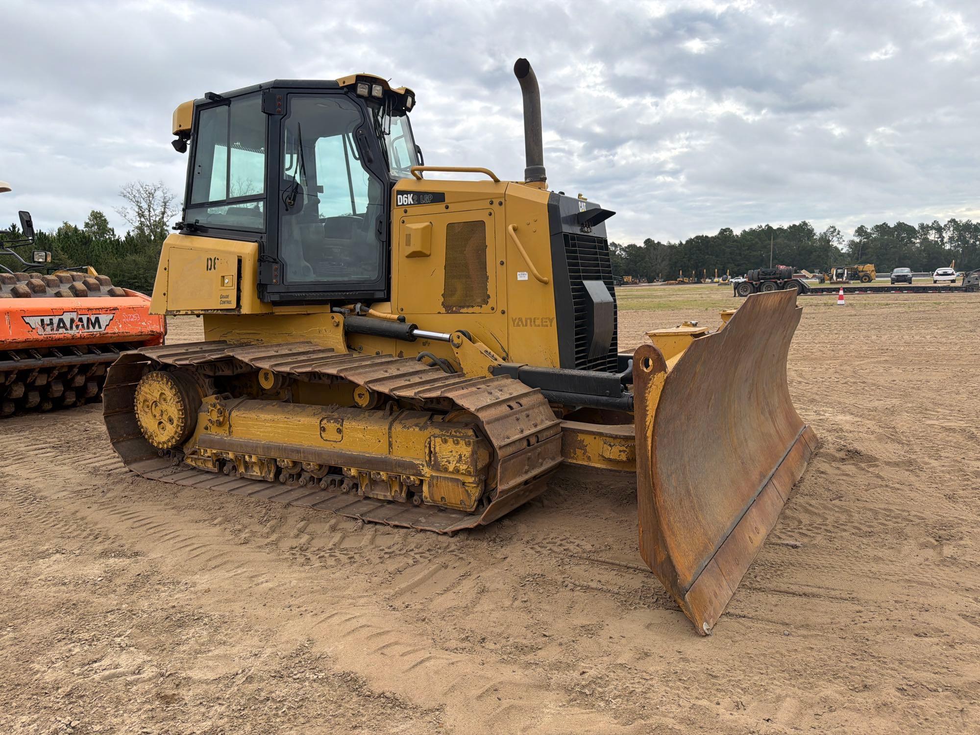 2016 John Deere D6K2