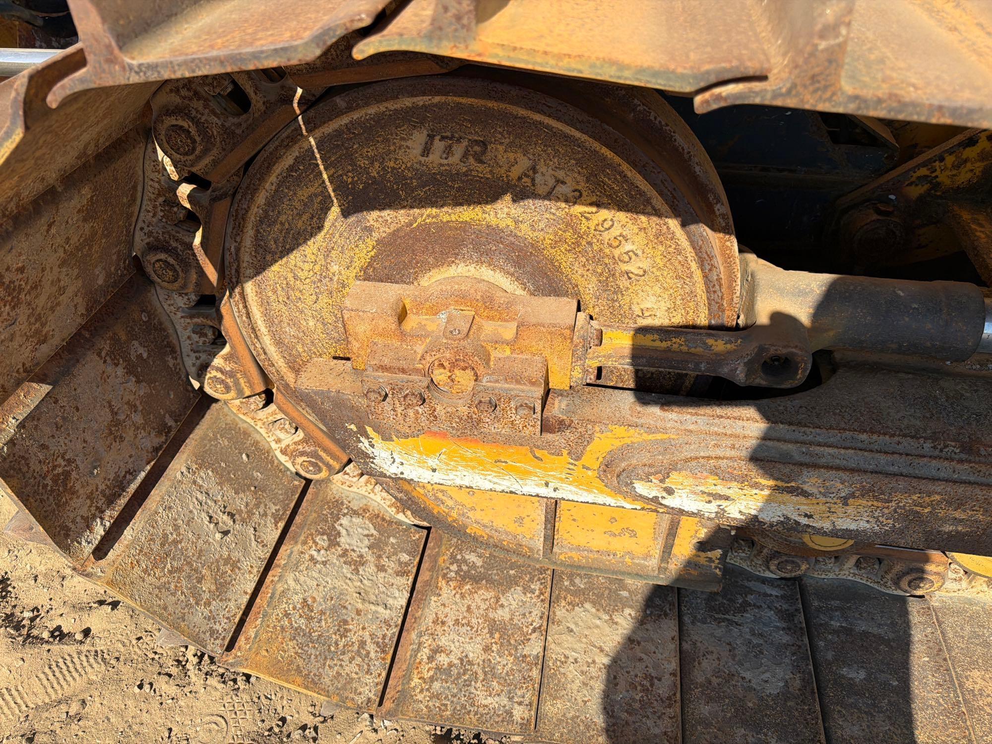 John Deere 650K LGP