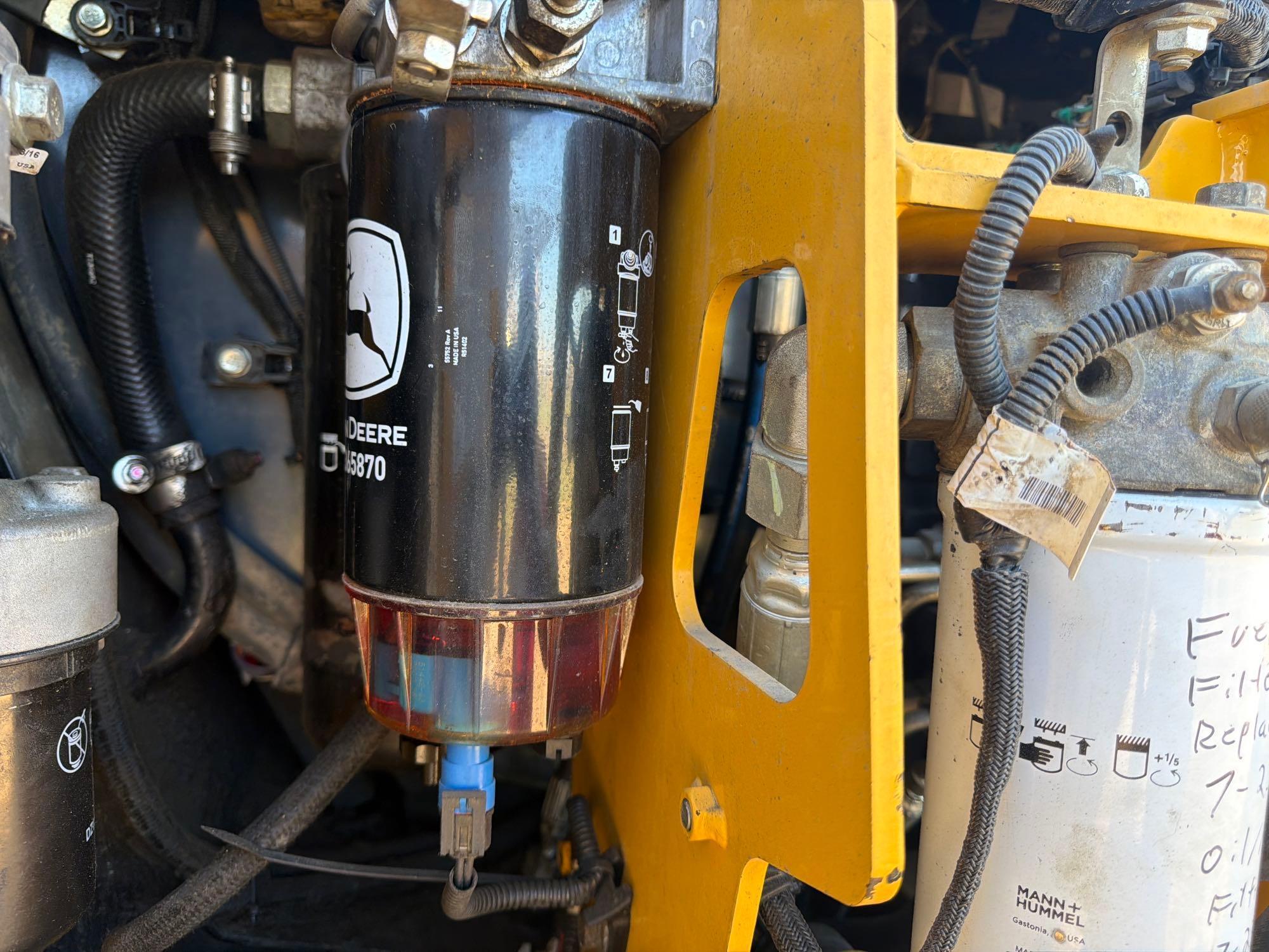 John Deere 650K LGP
