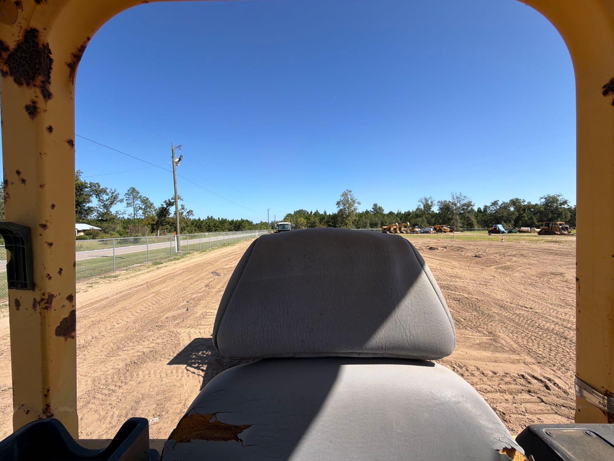 John Deere 650H