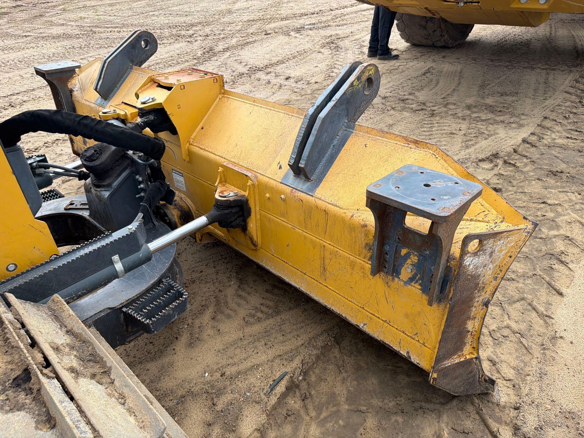 2021 John Deere 450