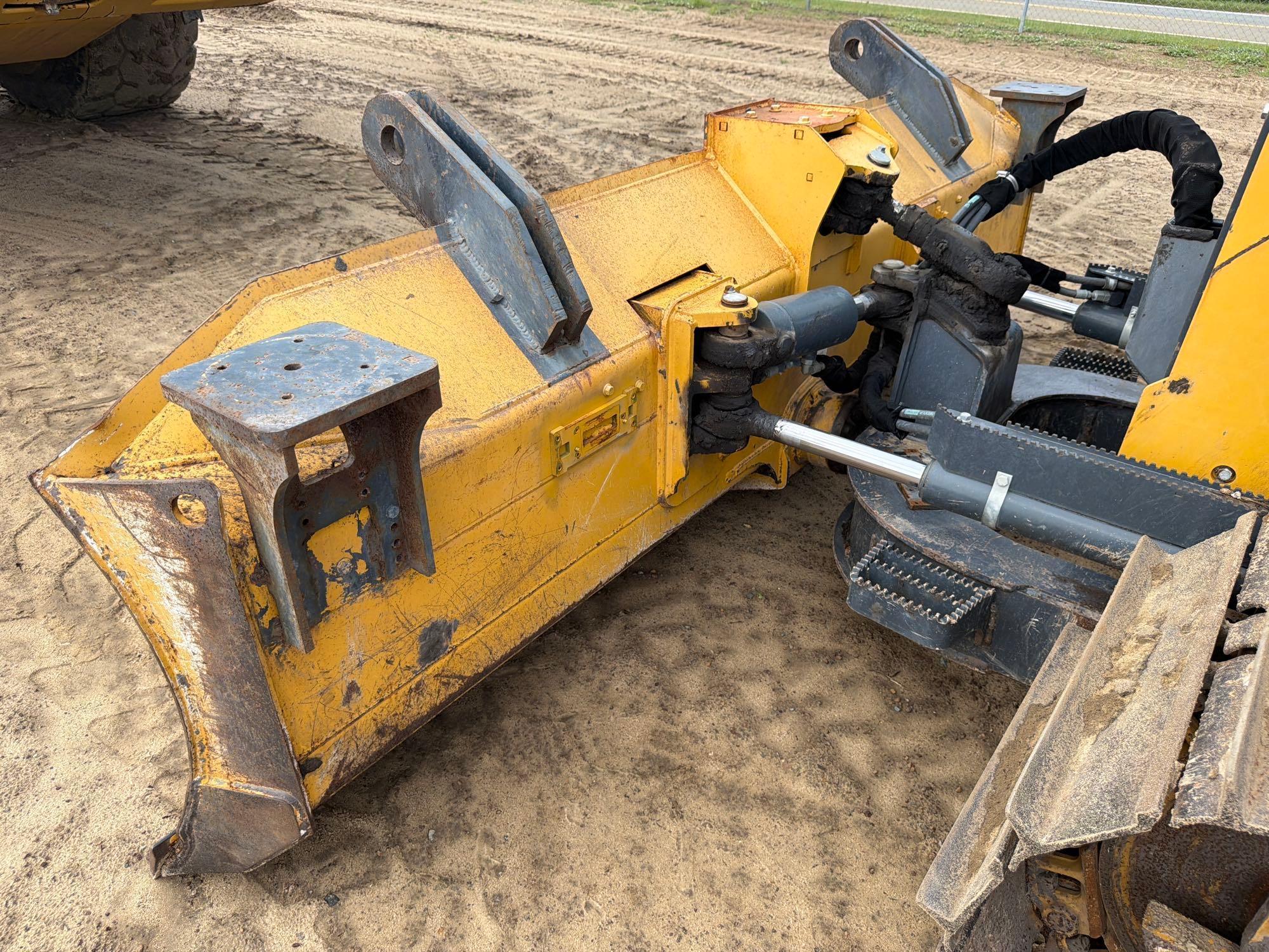 2021 John Deere 450