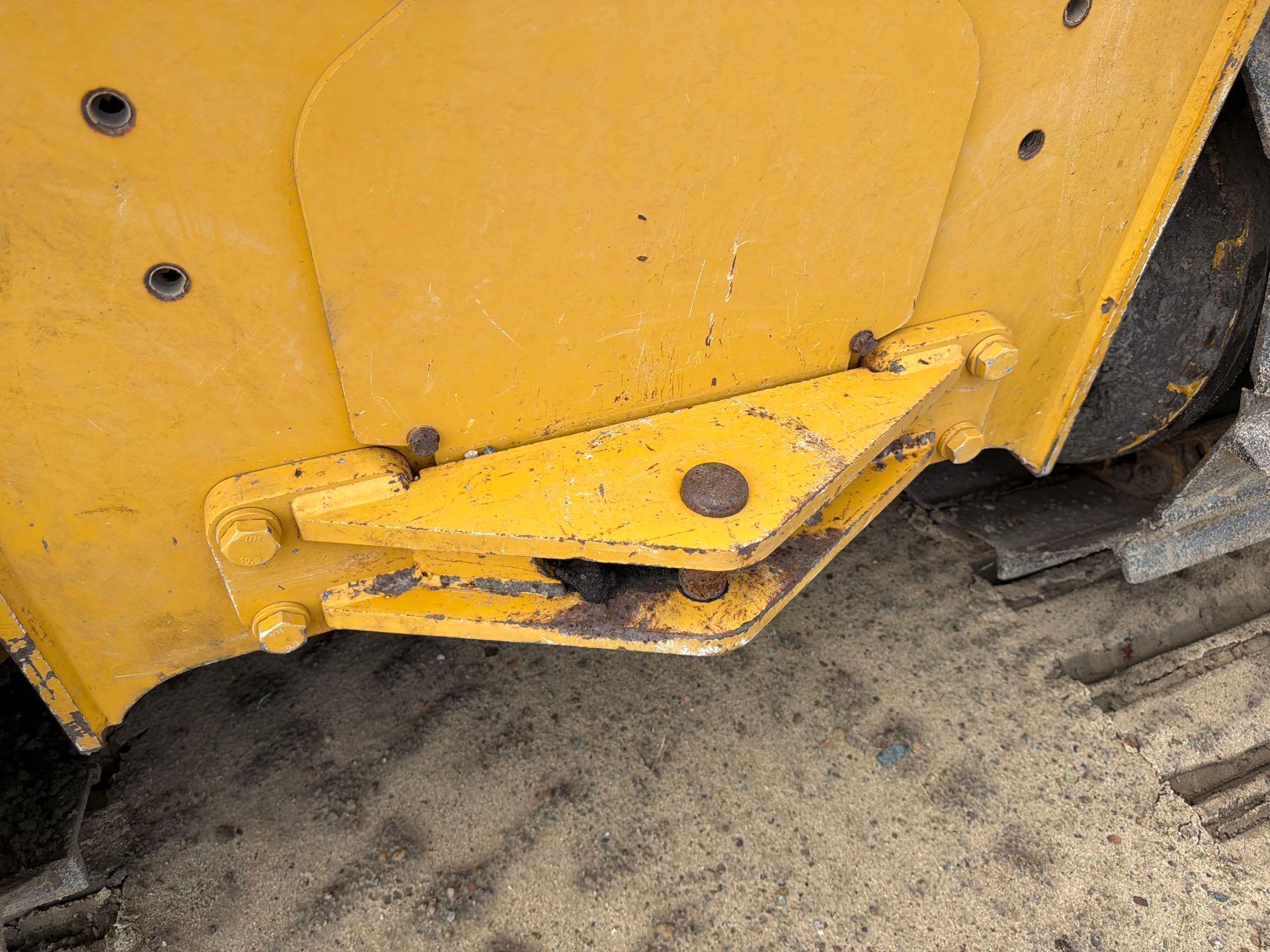 2021 John Deere 450