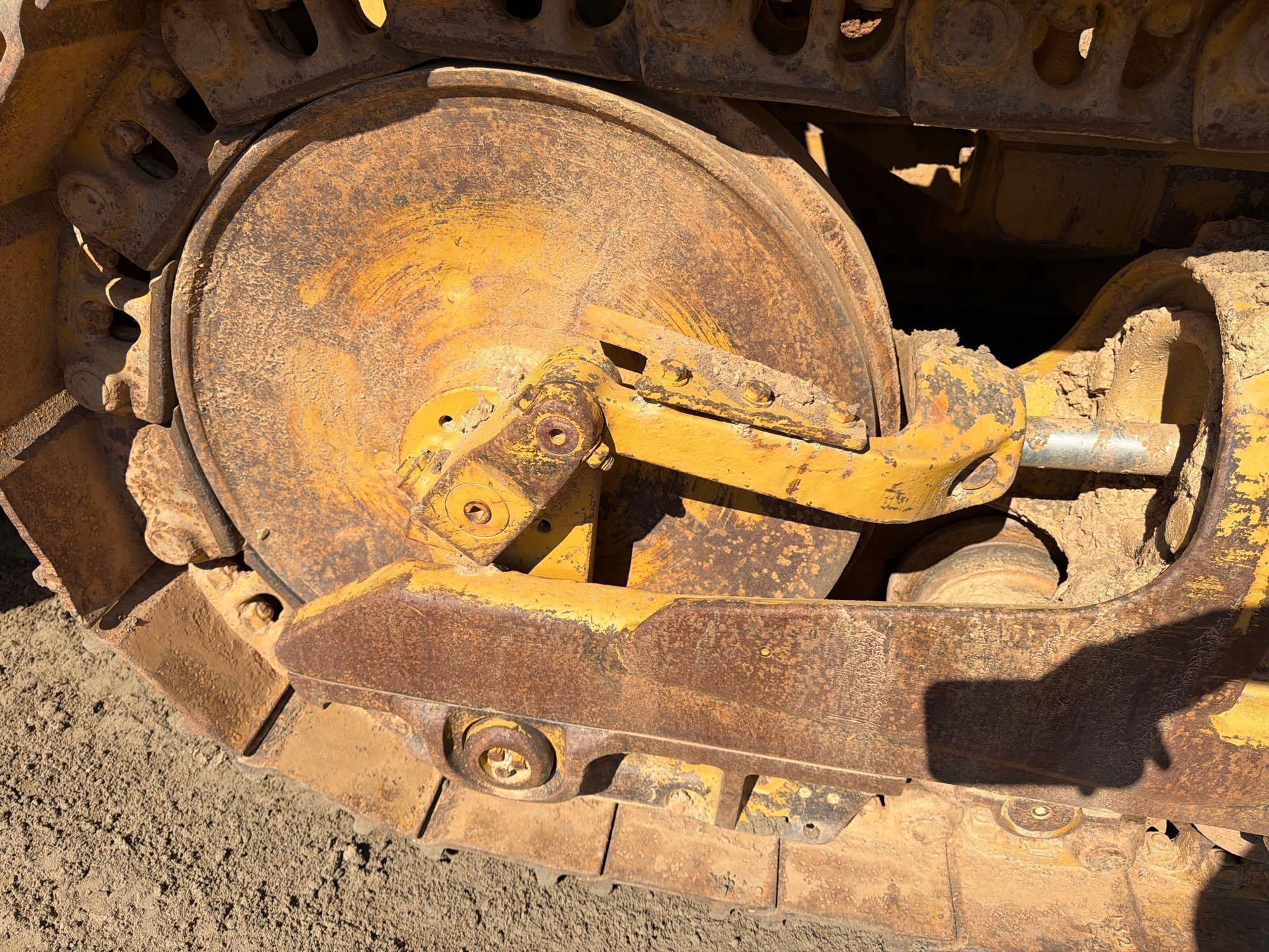 1985 Caterpillar 953