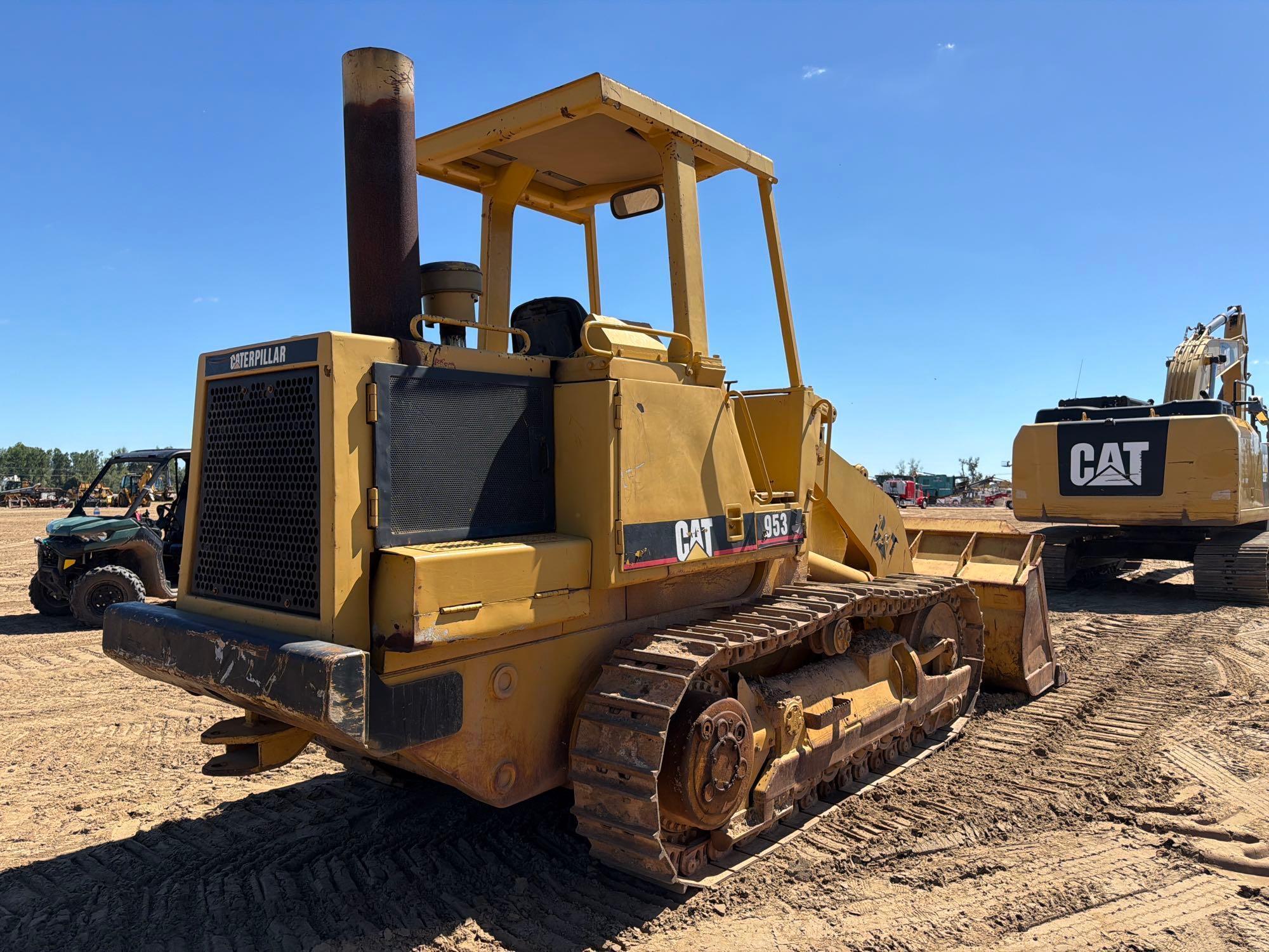 1985 Caterpillar 953