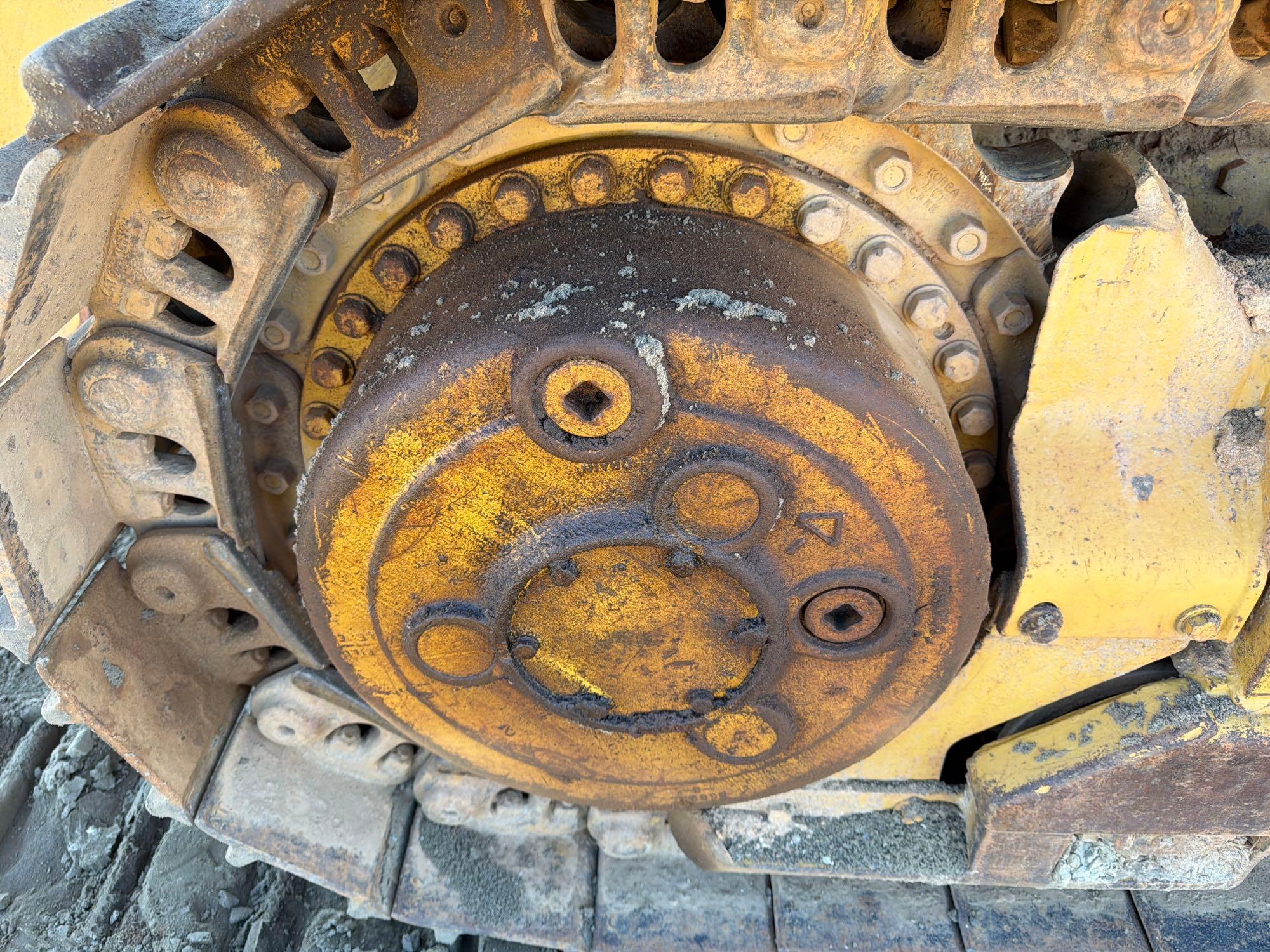 1985 Caterpillar 953