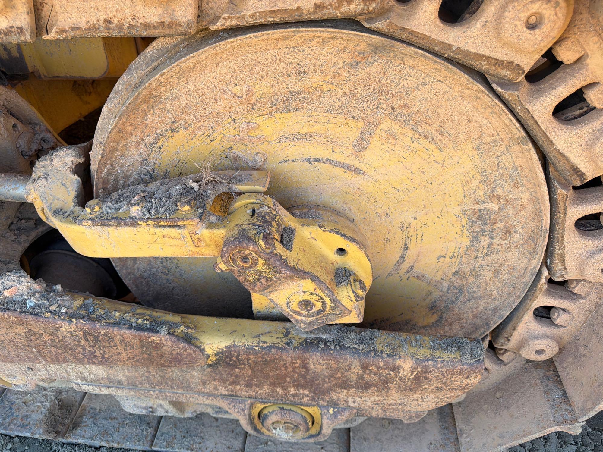 1985 Caterpillar 953
