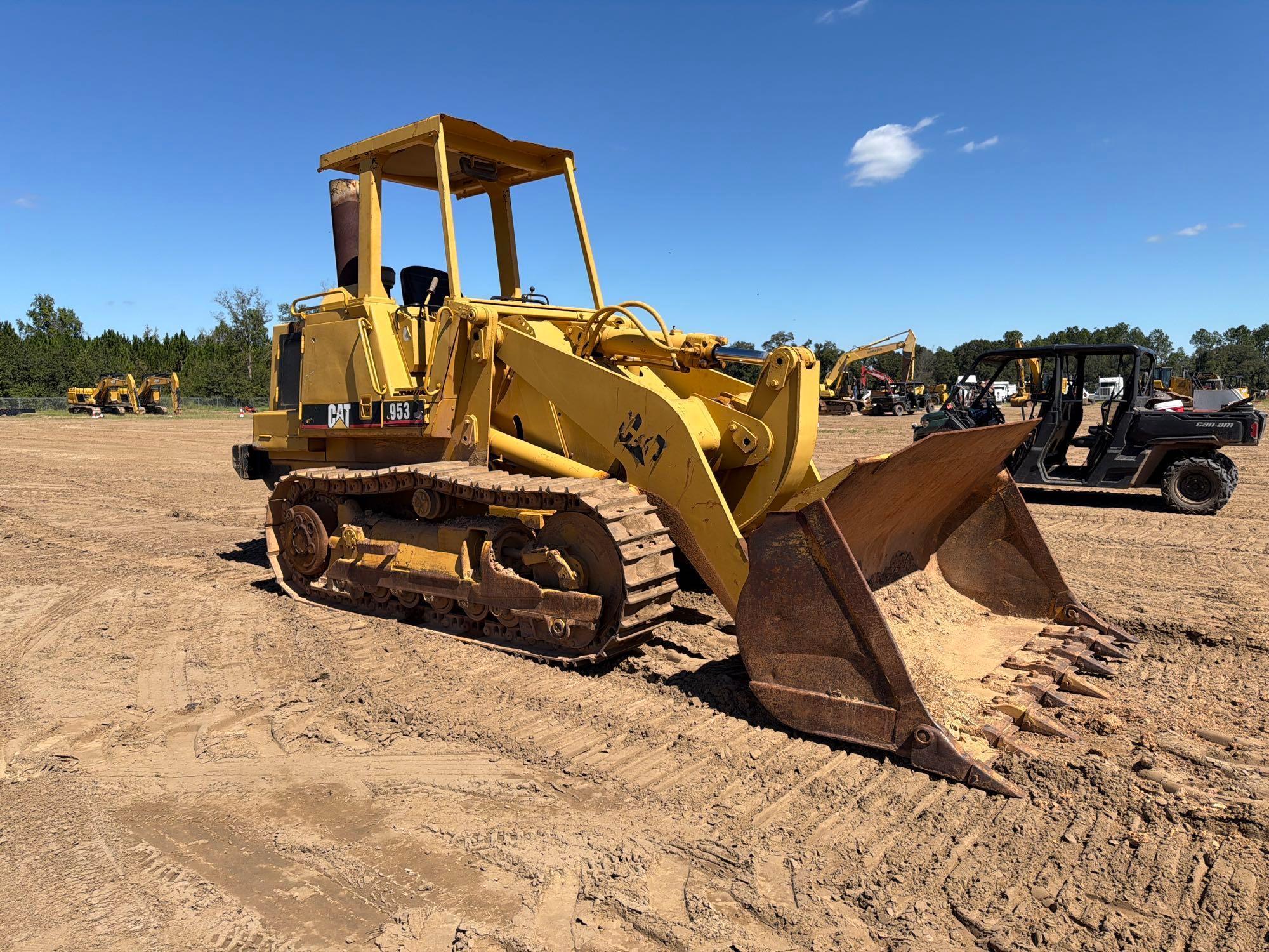 1985 Caterpillar 953