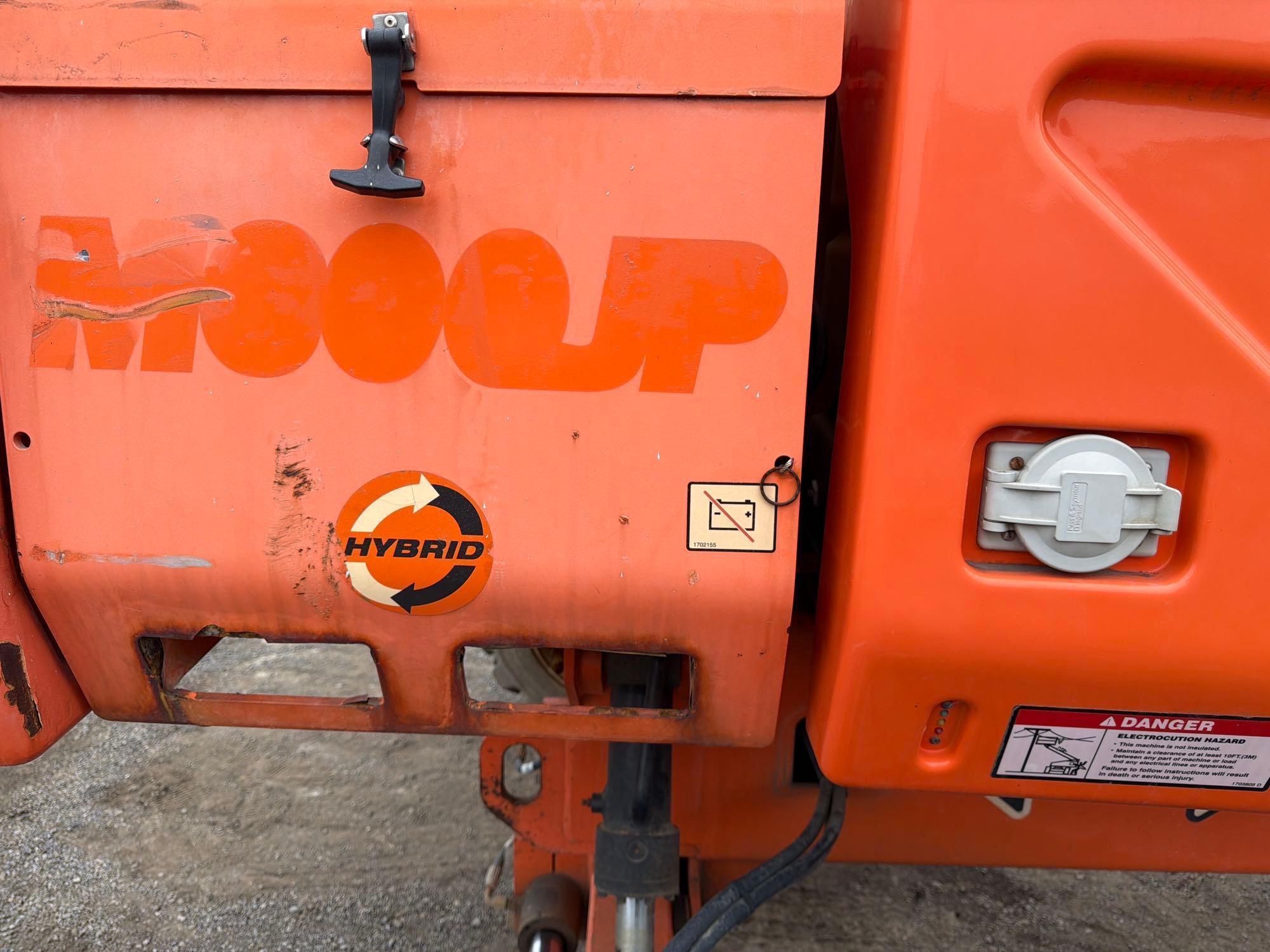 JLG M600JP