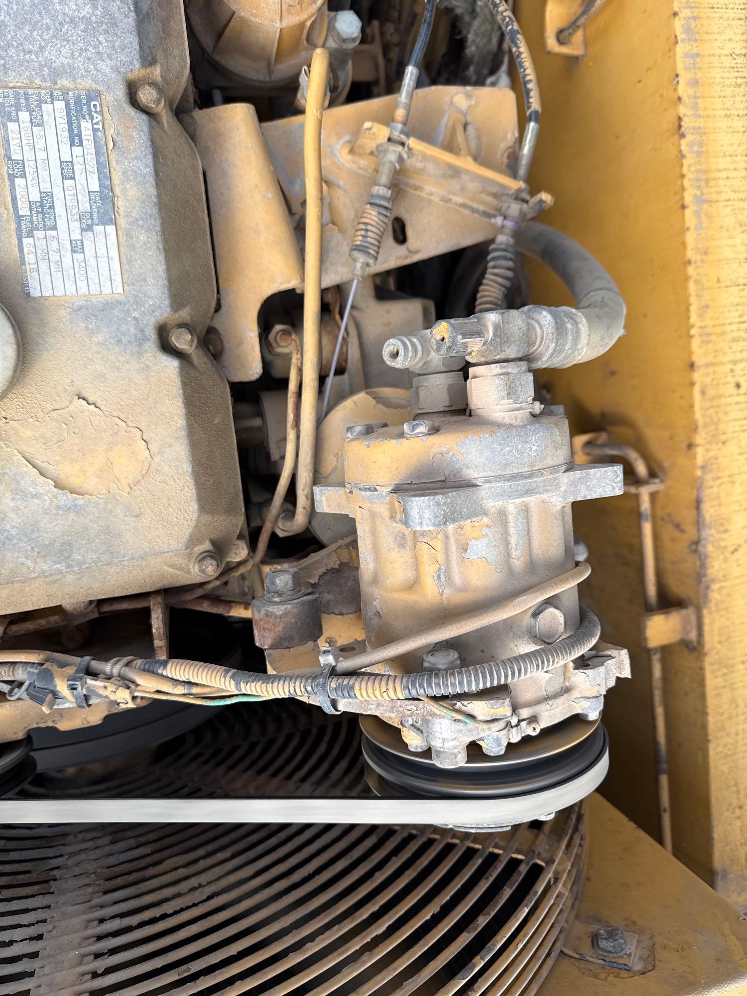 Caterpillar 325