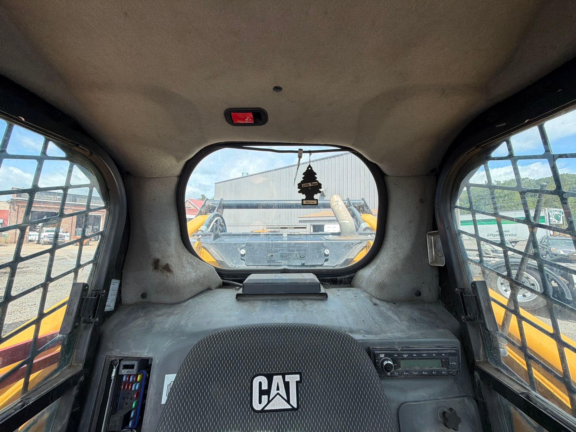 2023 Caterpillar 272D