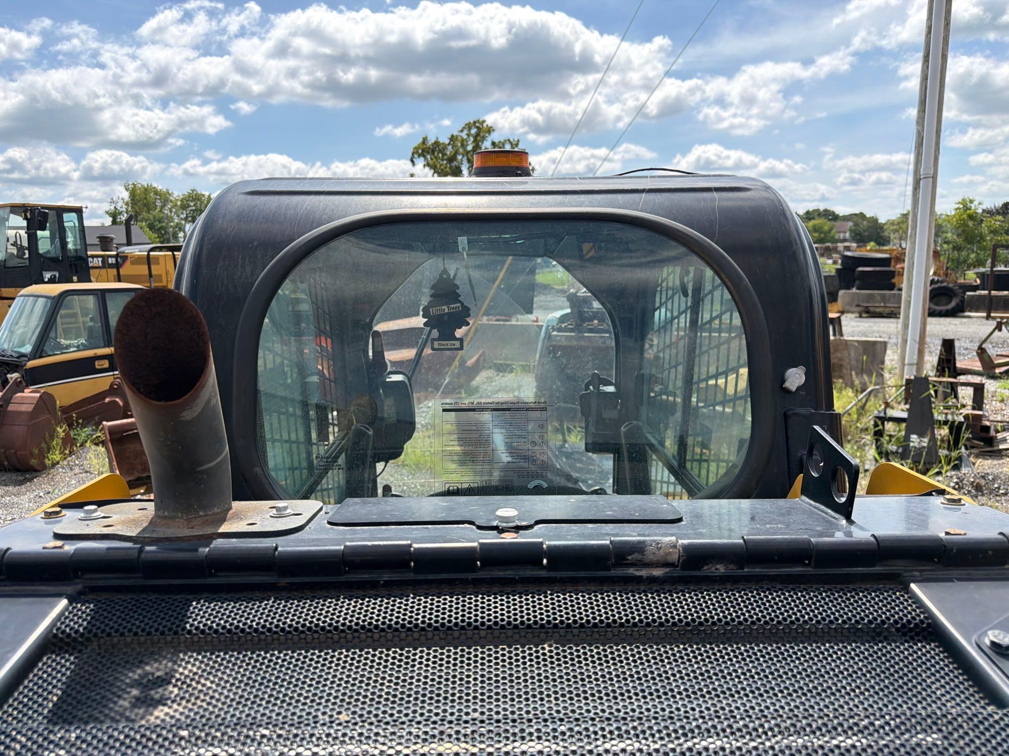 2023 Caterpillar 272D