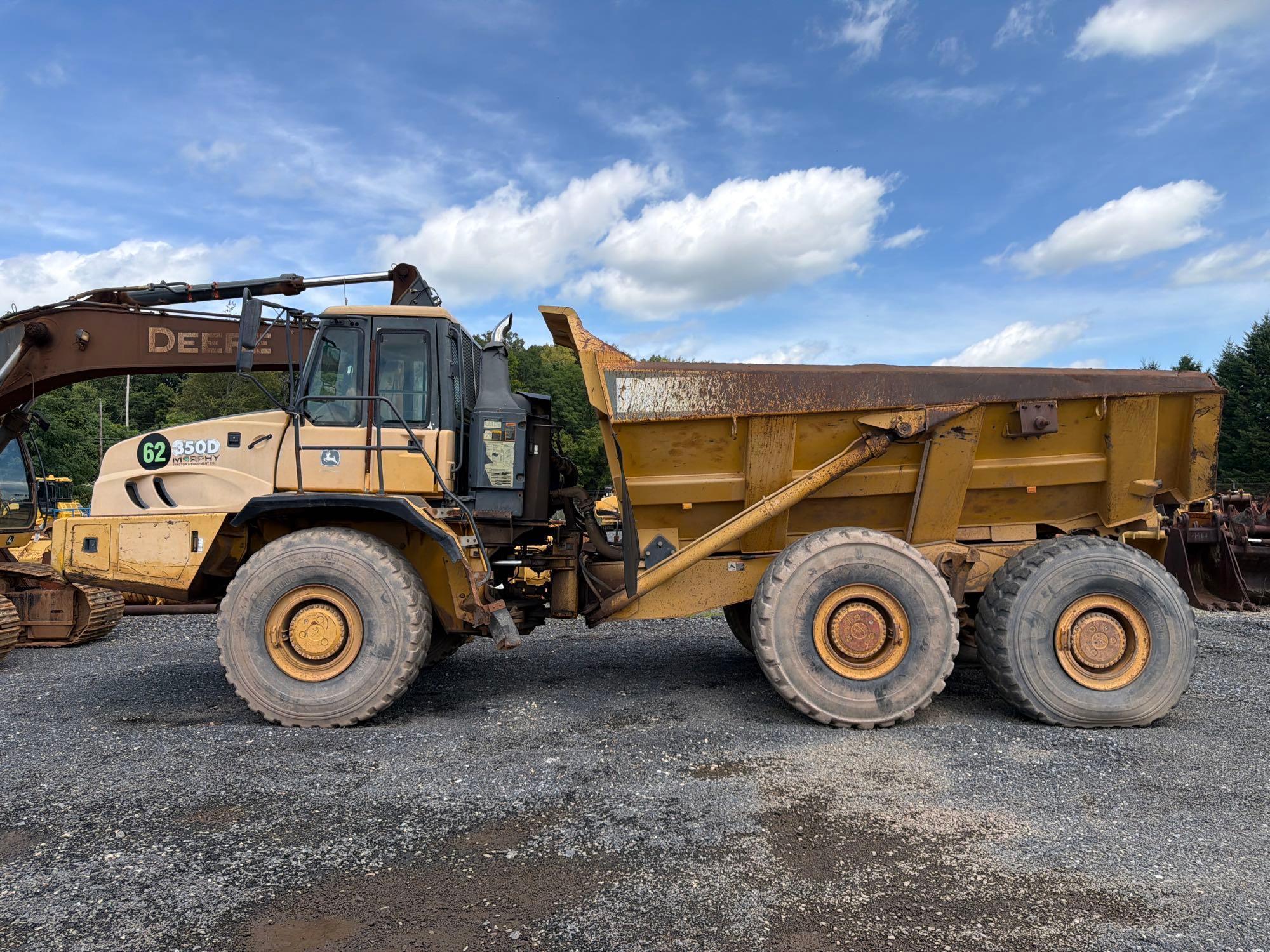 2004 John Deere 350D
