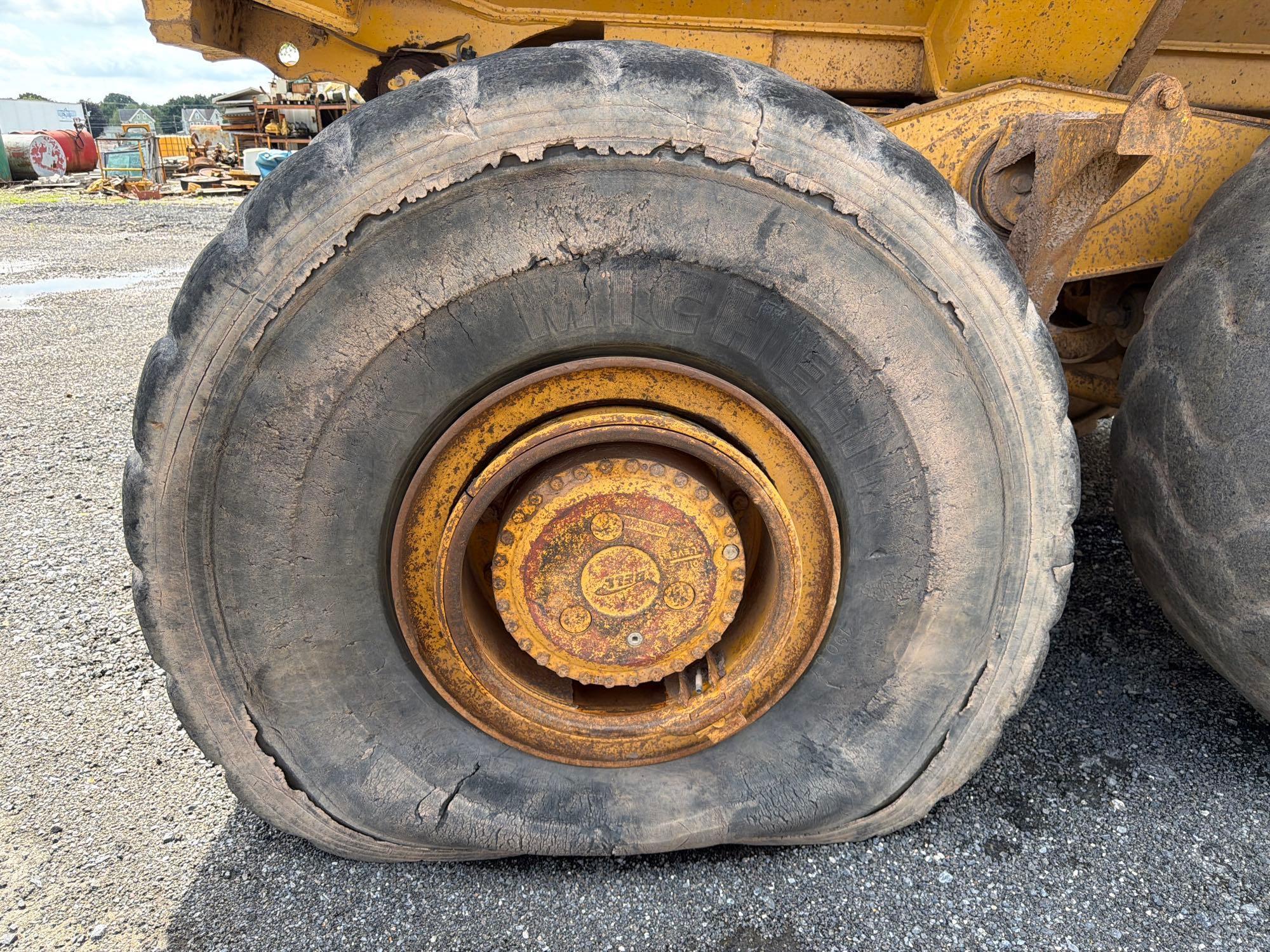 2004 John Deere 350D