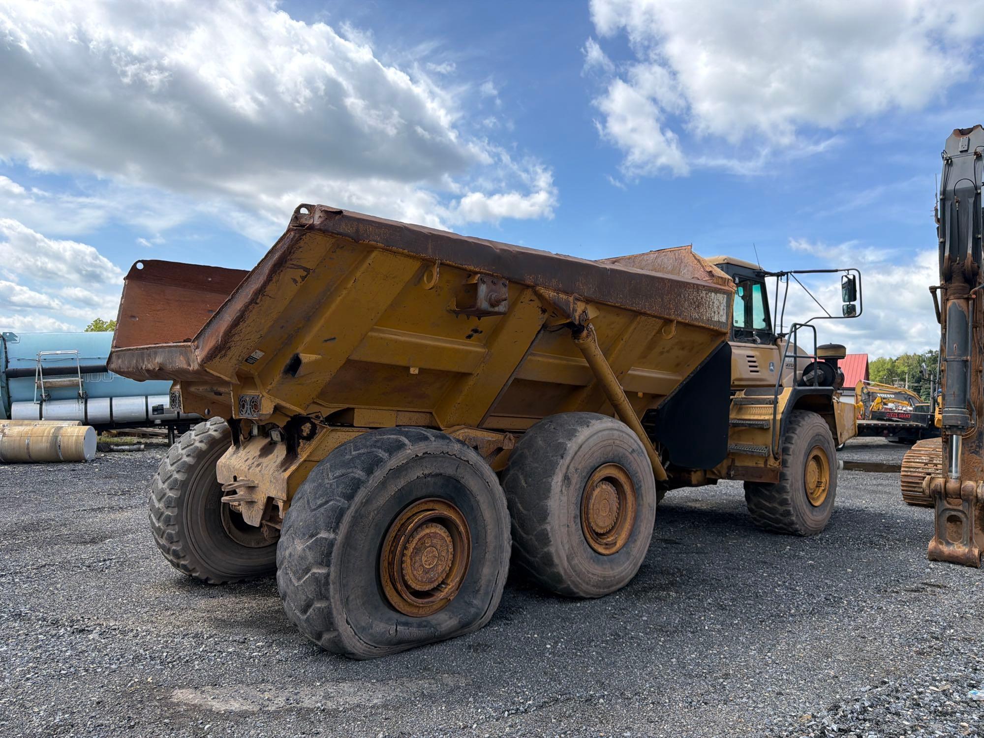 2004 John Deere 350D