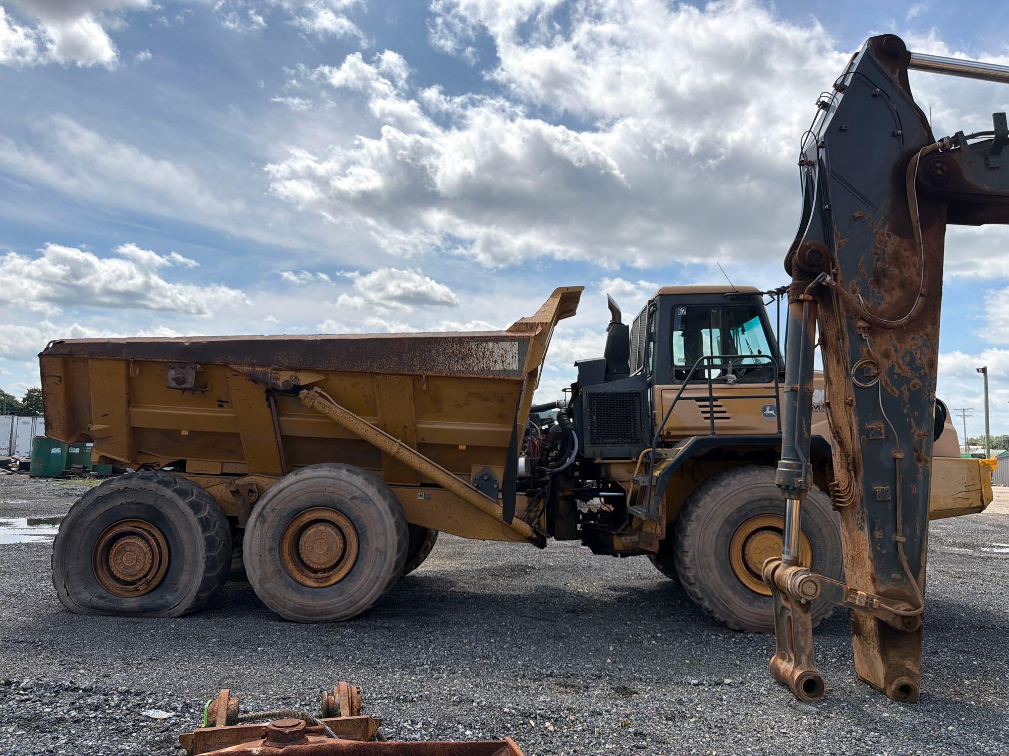 2004 John Deere 350D