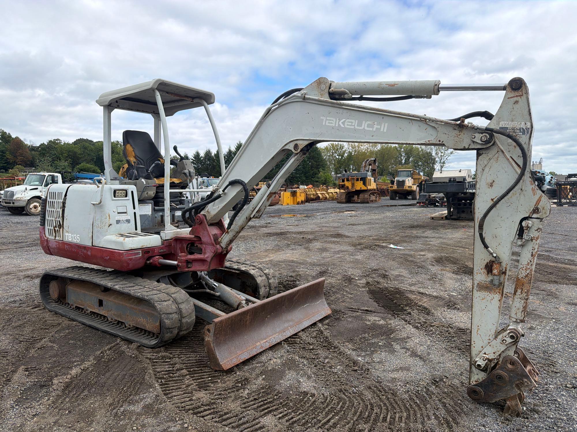 Takeuchi TB-135