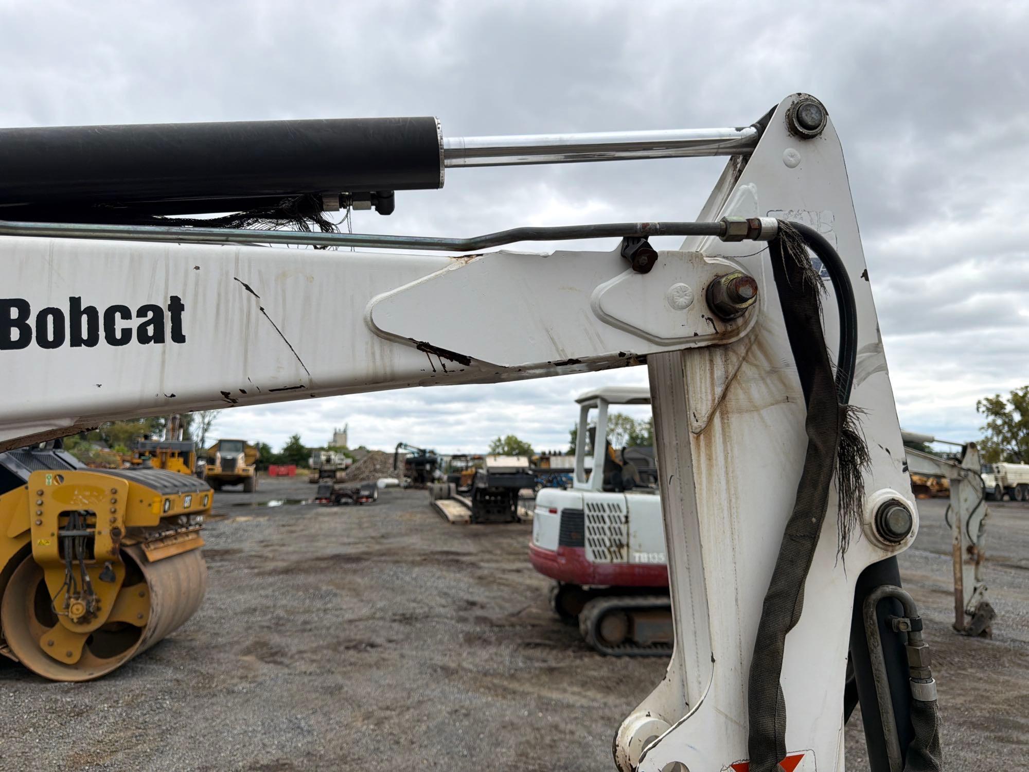Bobcat 425