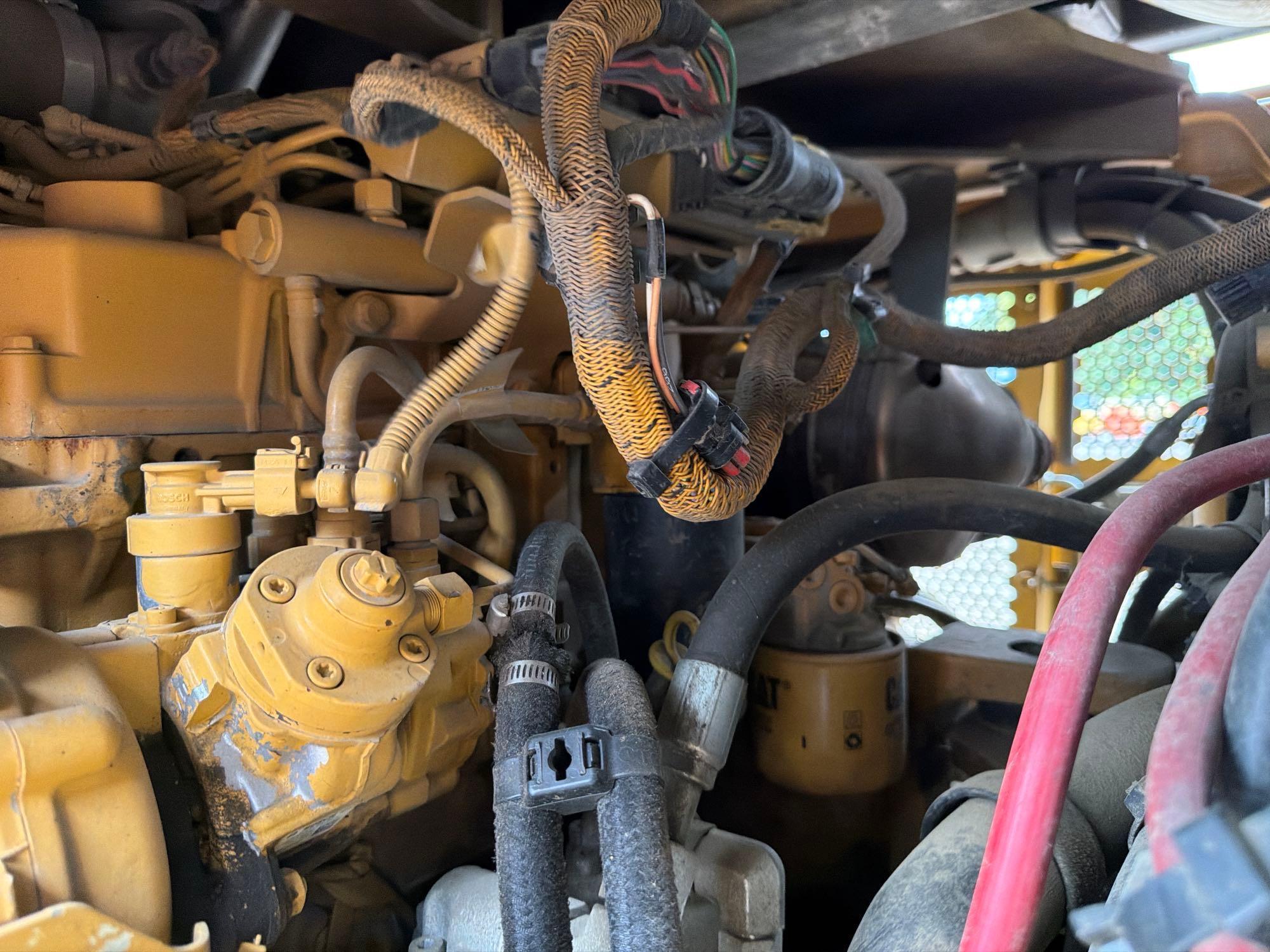 Caterpillar CB44B