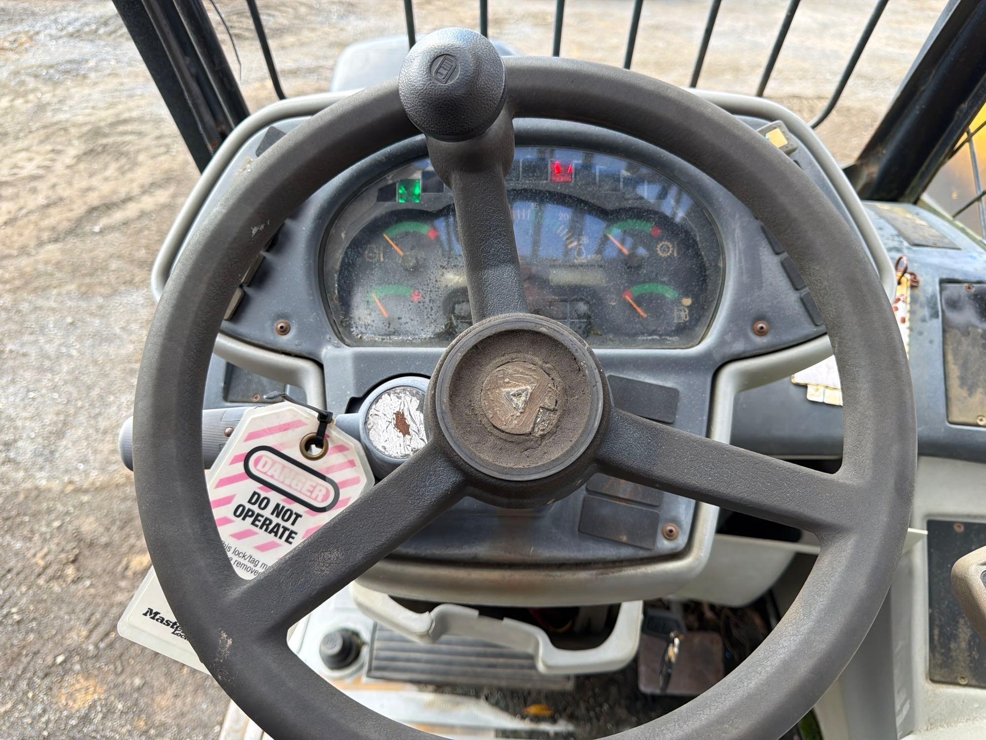 2004 Caterpillar TH360B