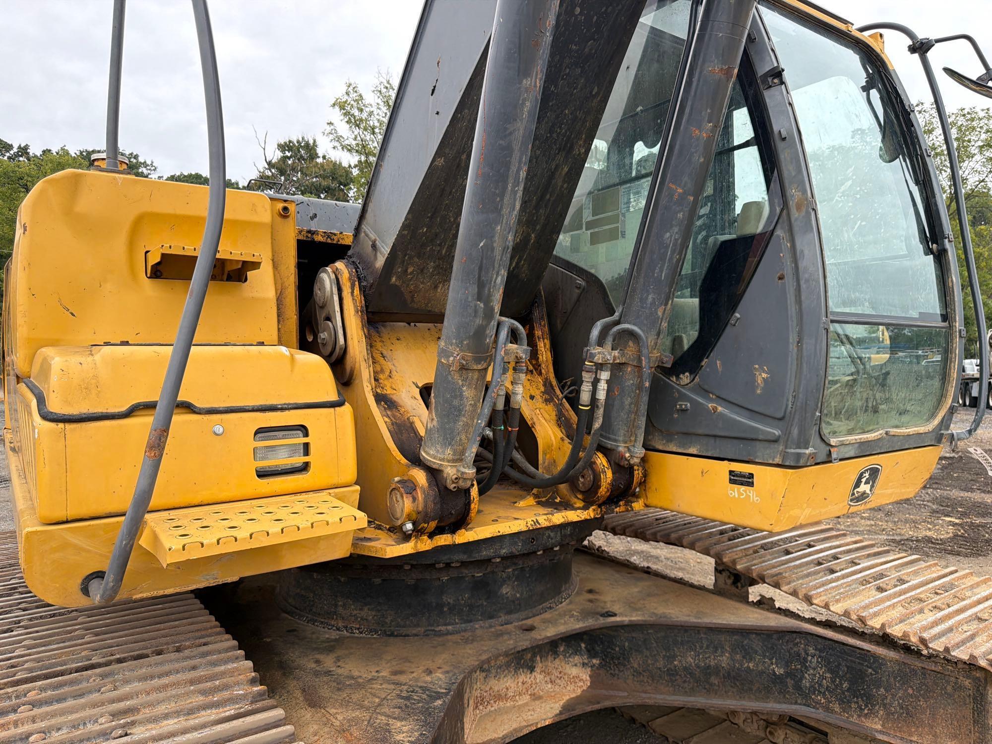 John Deere 240D