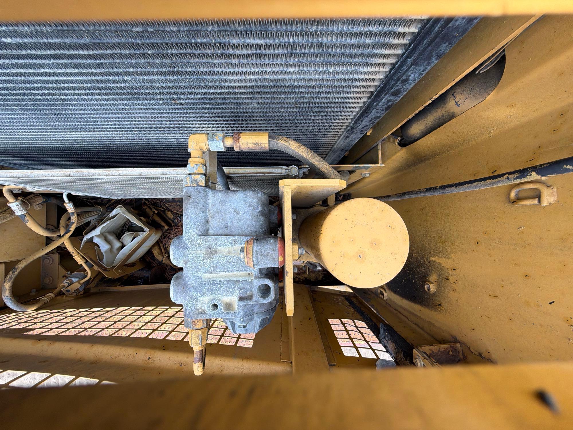 2002 Caterpillar 330C