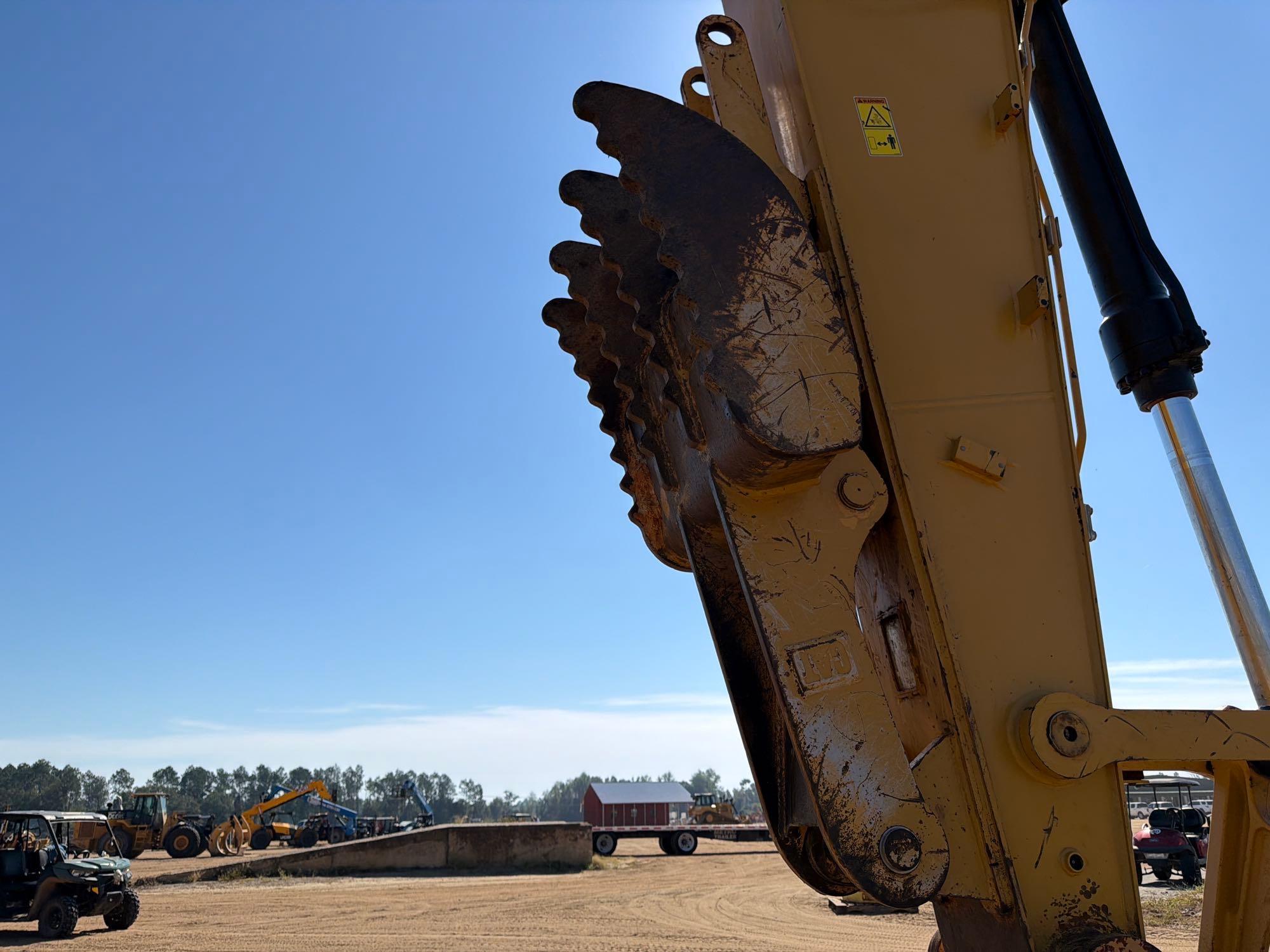 Caterpillar 320