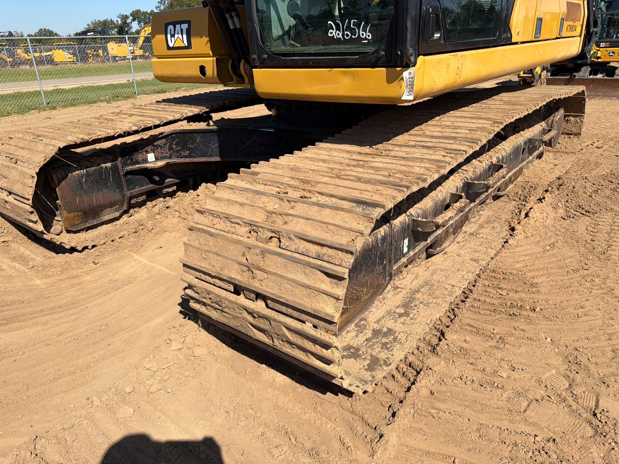 Caterpillar 320