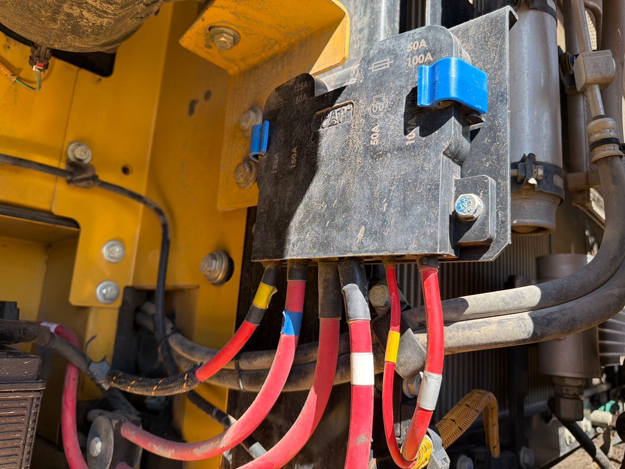 Caterpillar 320