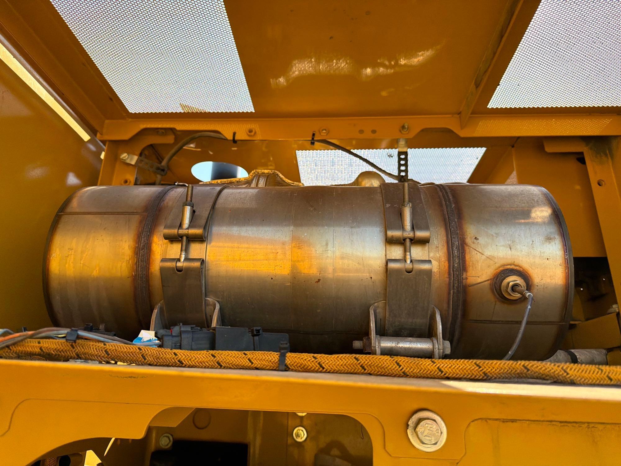 Caterpillar 320