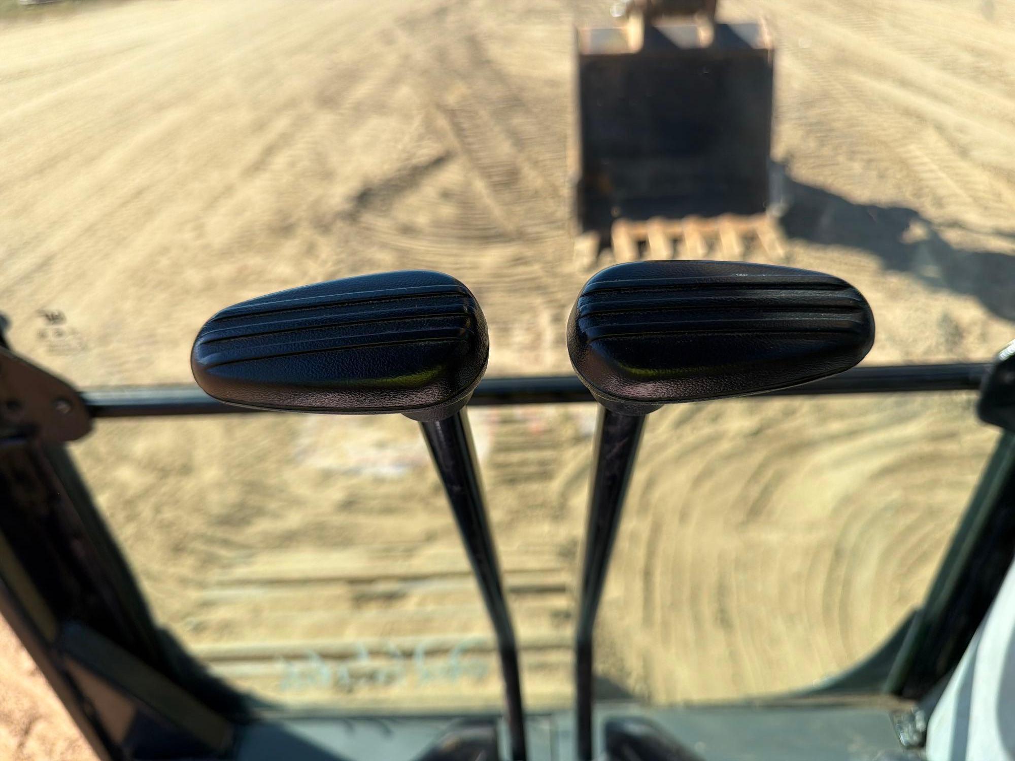 Caterpillar 320