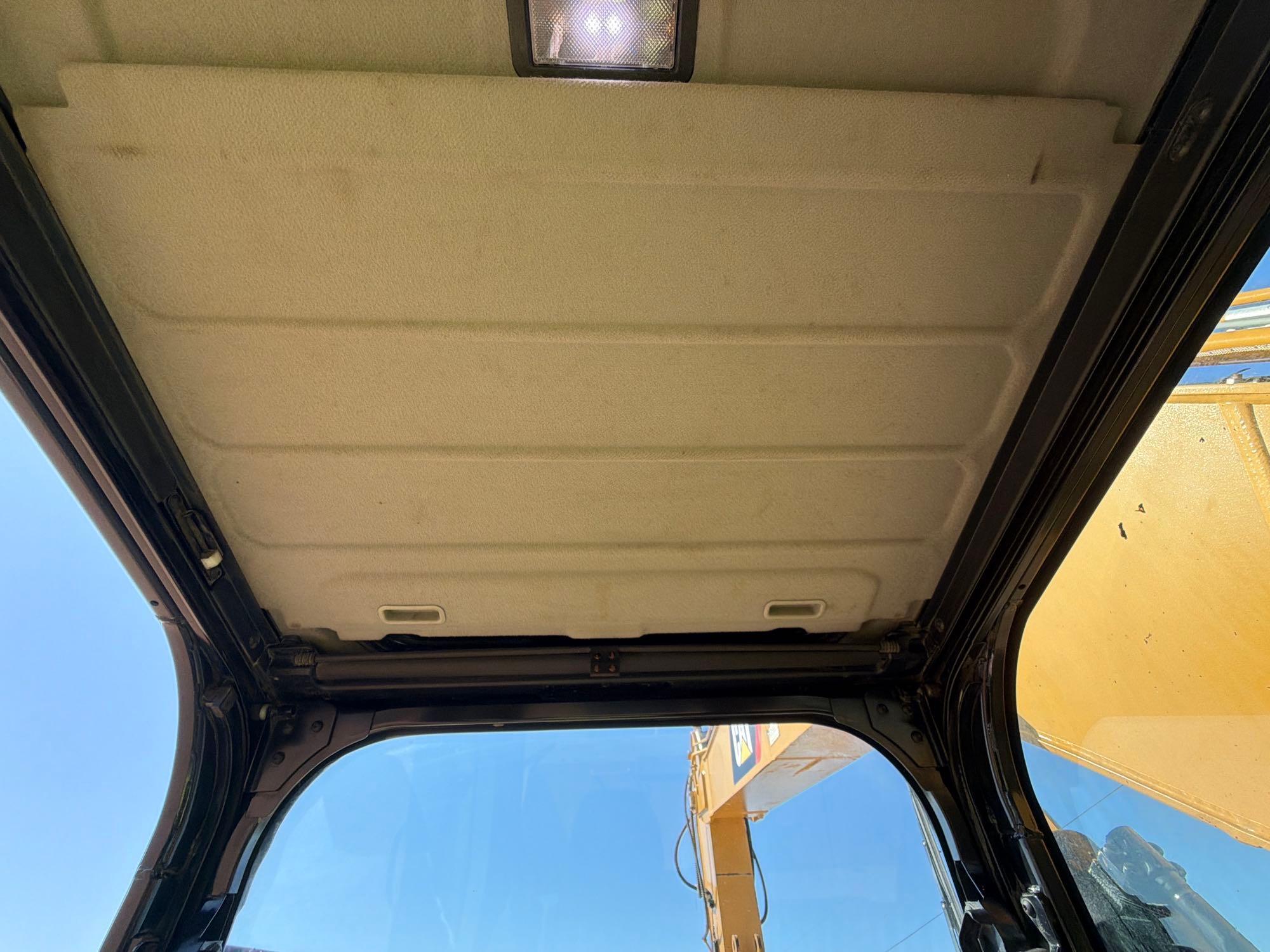 Caterpillar 320